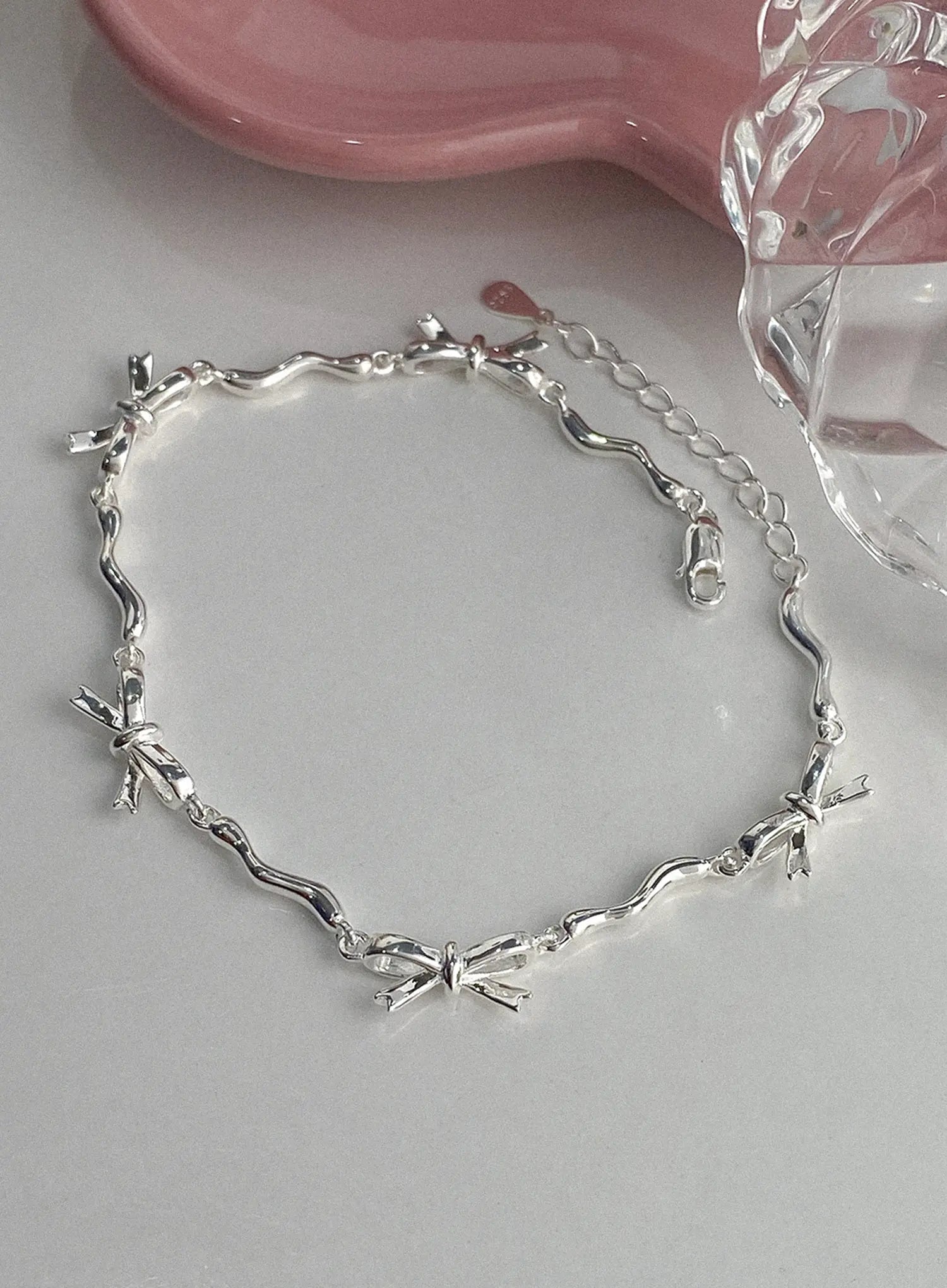 Rhys Ribbon Stick Chain Bracelet IU506