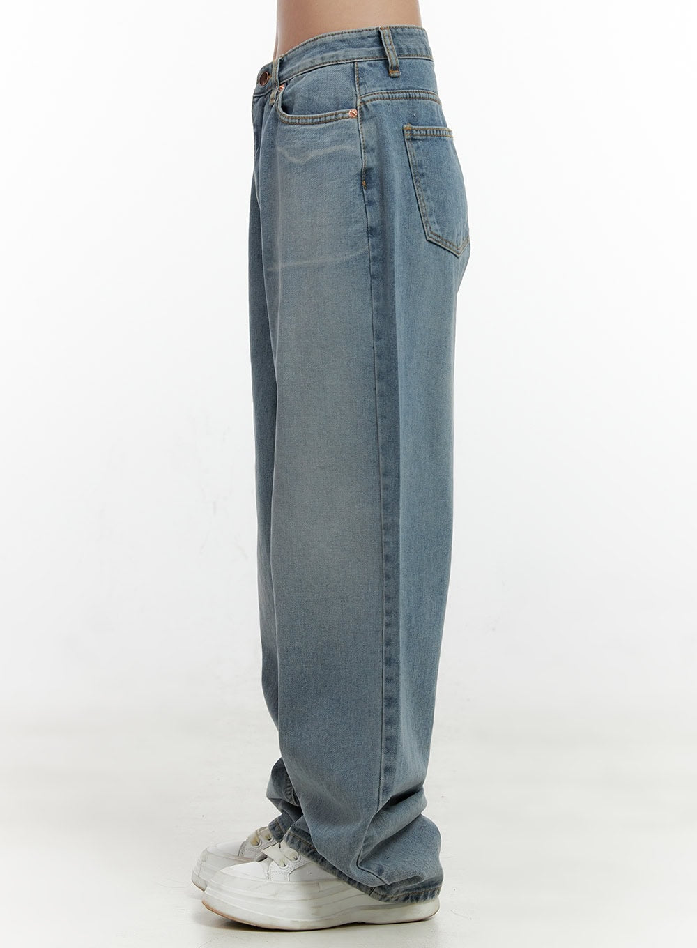 Taryn Chic Wide-Leg Jeans ON404