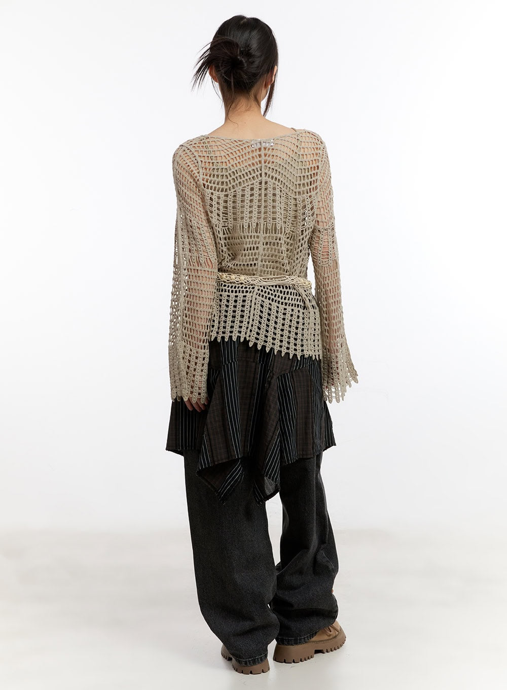 Mesh Knit Sweater with Belt and Tank Top CA508