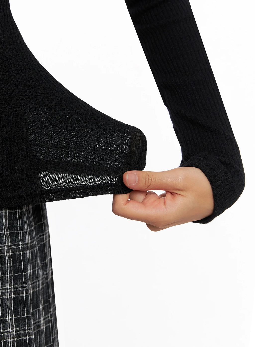 Long Sleeve V-Neck Tee IG527