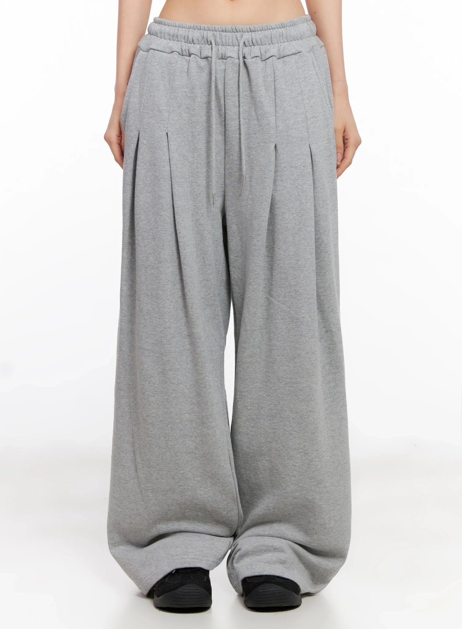 Relaxed-Fit Pintuck Sweatpants IG508