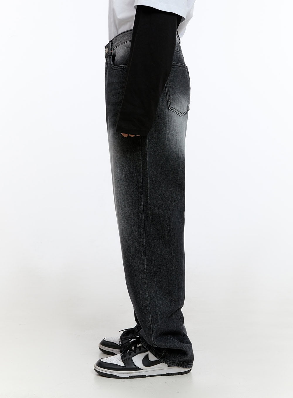 Men's Washed Black Denim Wide Jeans IS413