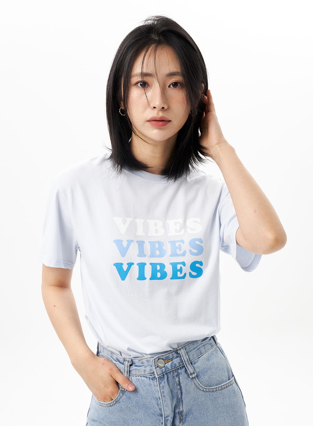 Crewneck Graphic Tee OU313