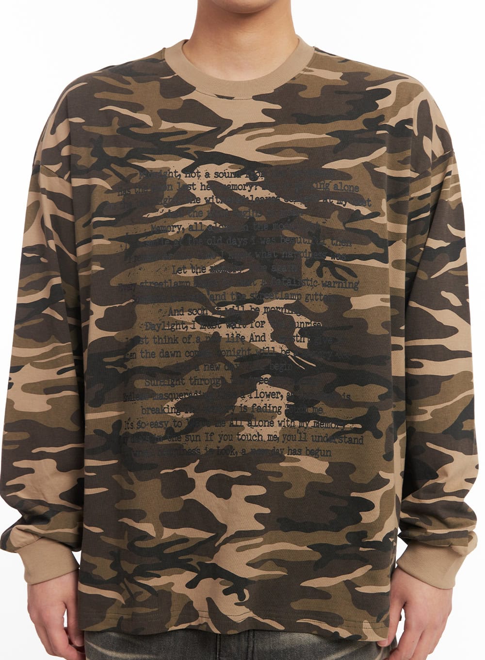 Men's Graphic Camo Long-Sleeve Top IM514