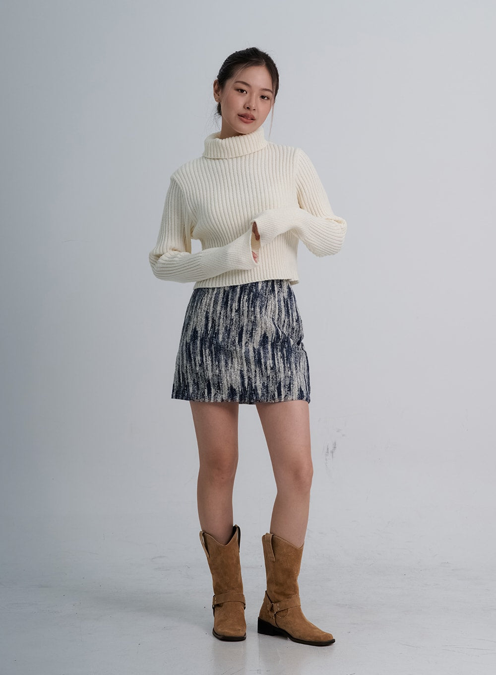 Turtleneck Crop Knit CO20