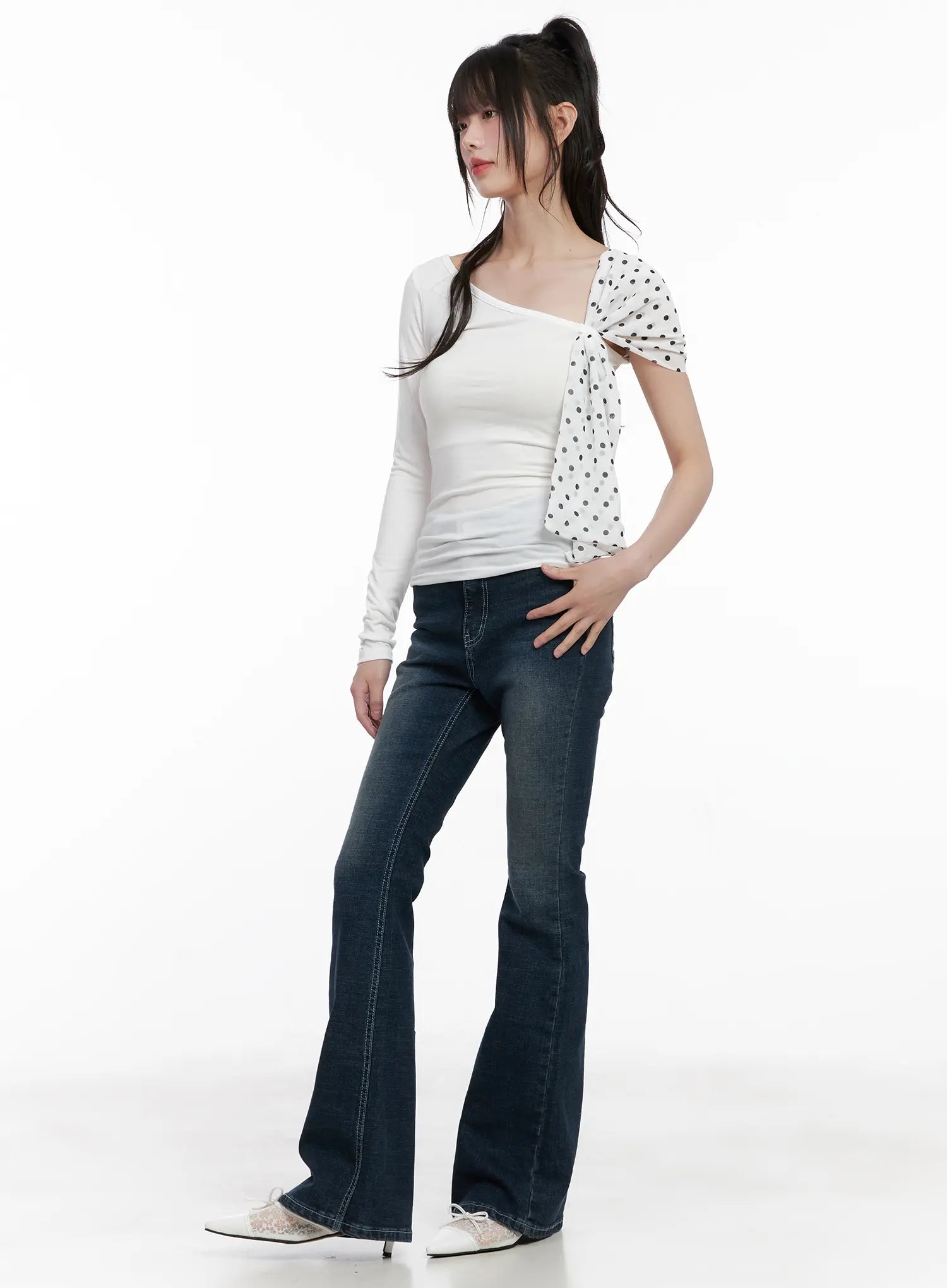 Juli High Waist Bootcut Jeans CG519