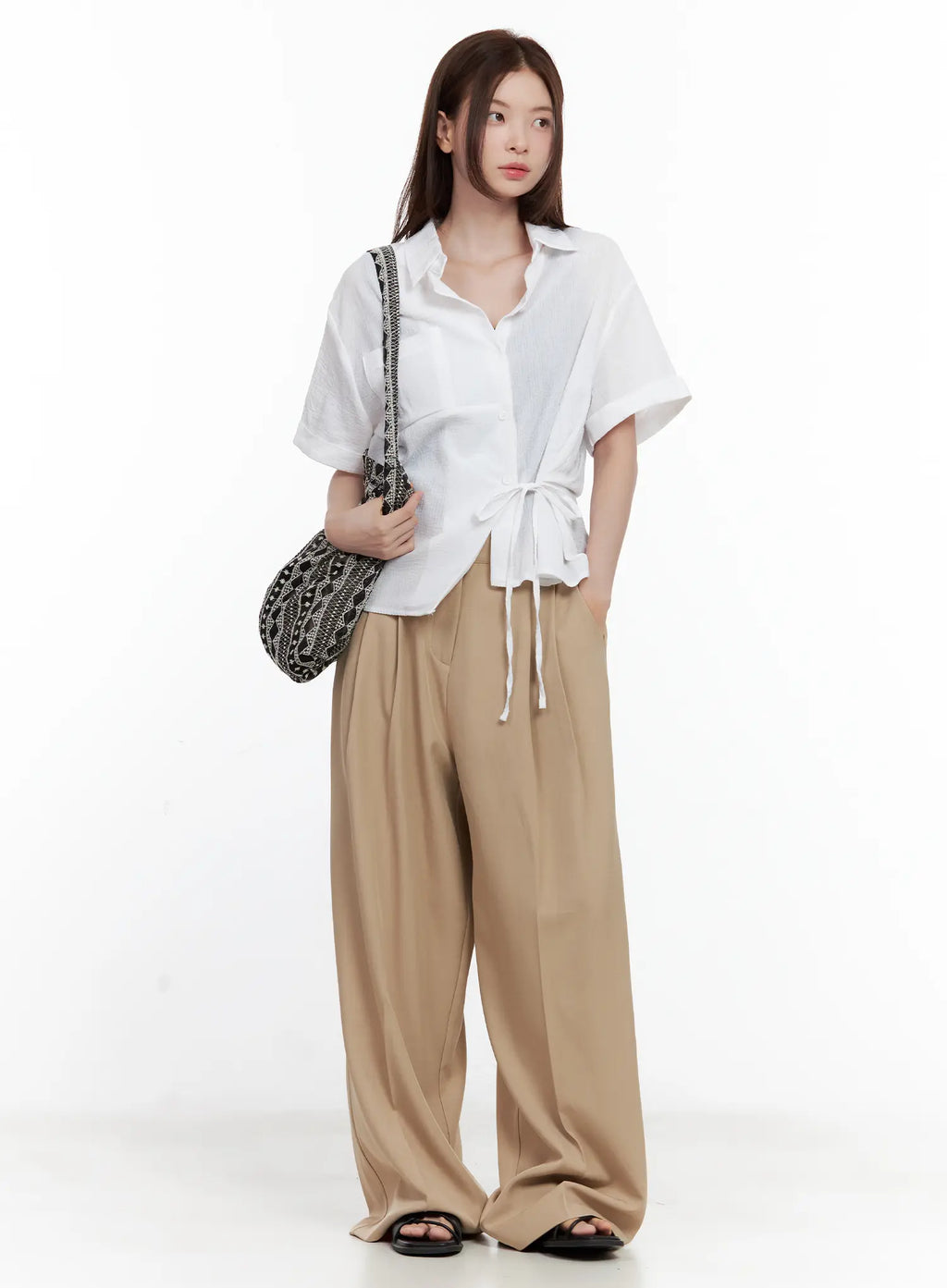 Wide-Leg Pintuck Slacks CL502