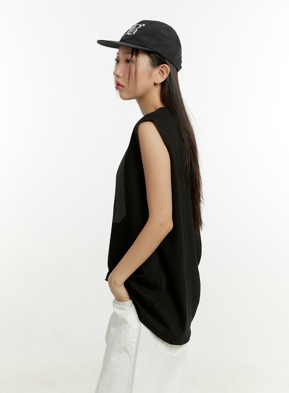 Lettering Oversize Cotton Sleeveless Top CU428