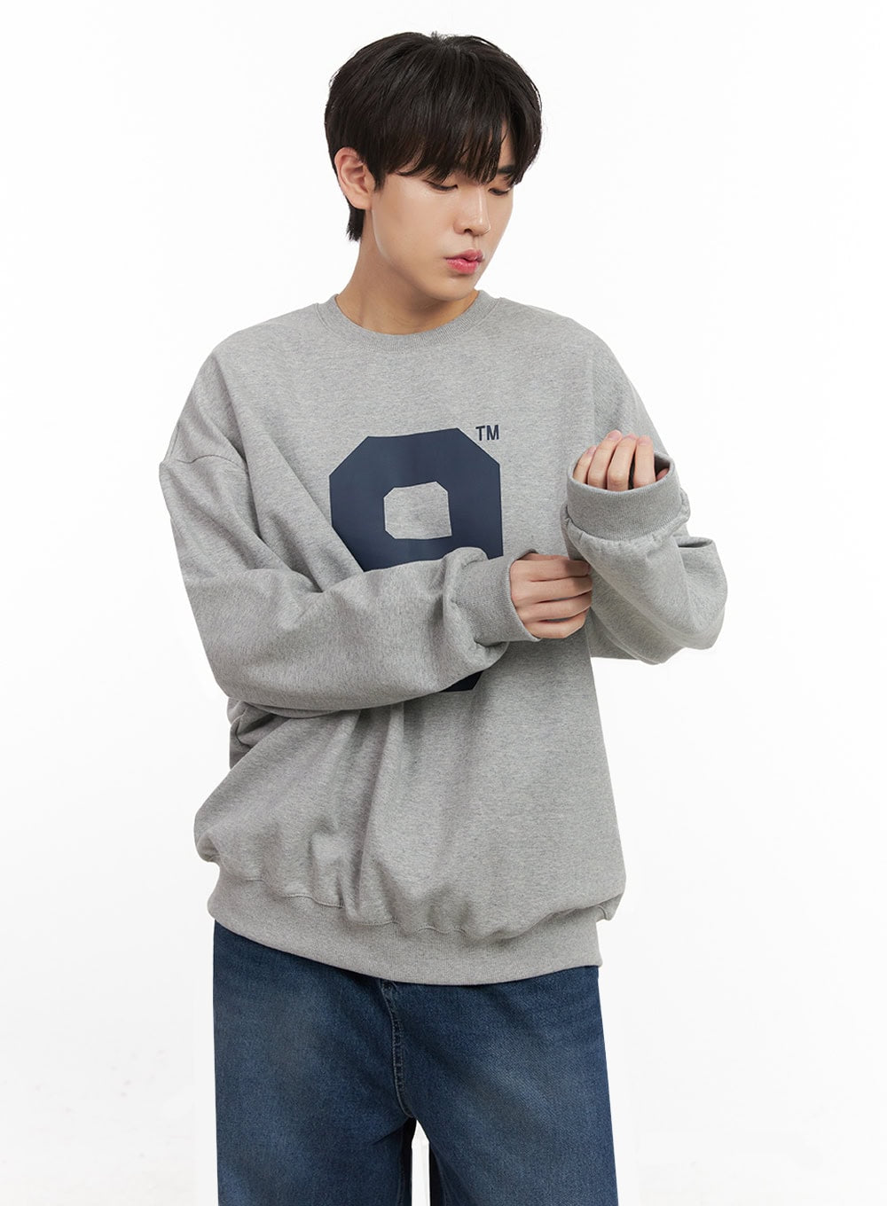 Men's Oversized 9 Graphic Crew Neck IJ517