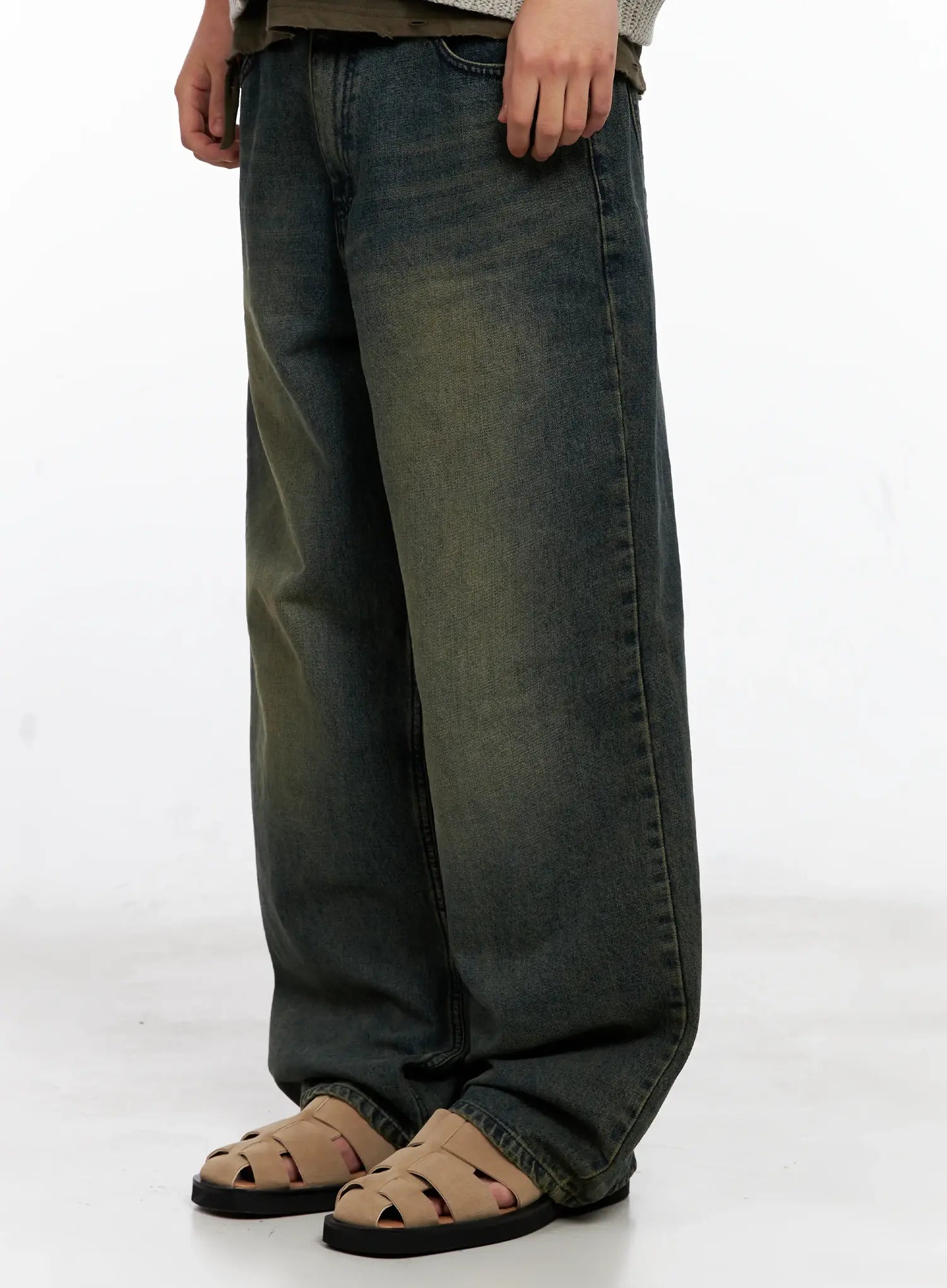 Men's Wide-Leg Washed Denim Jeans IG508
