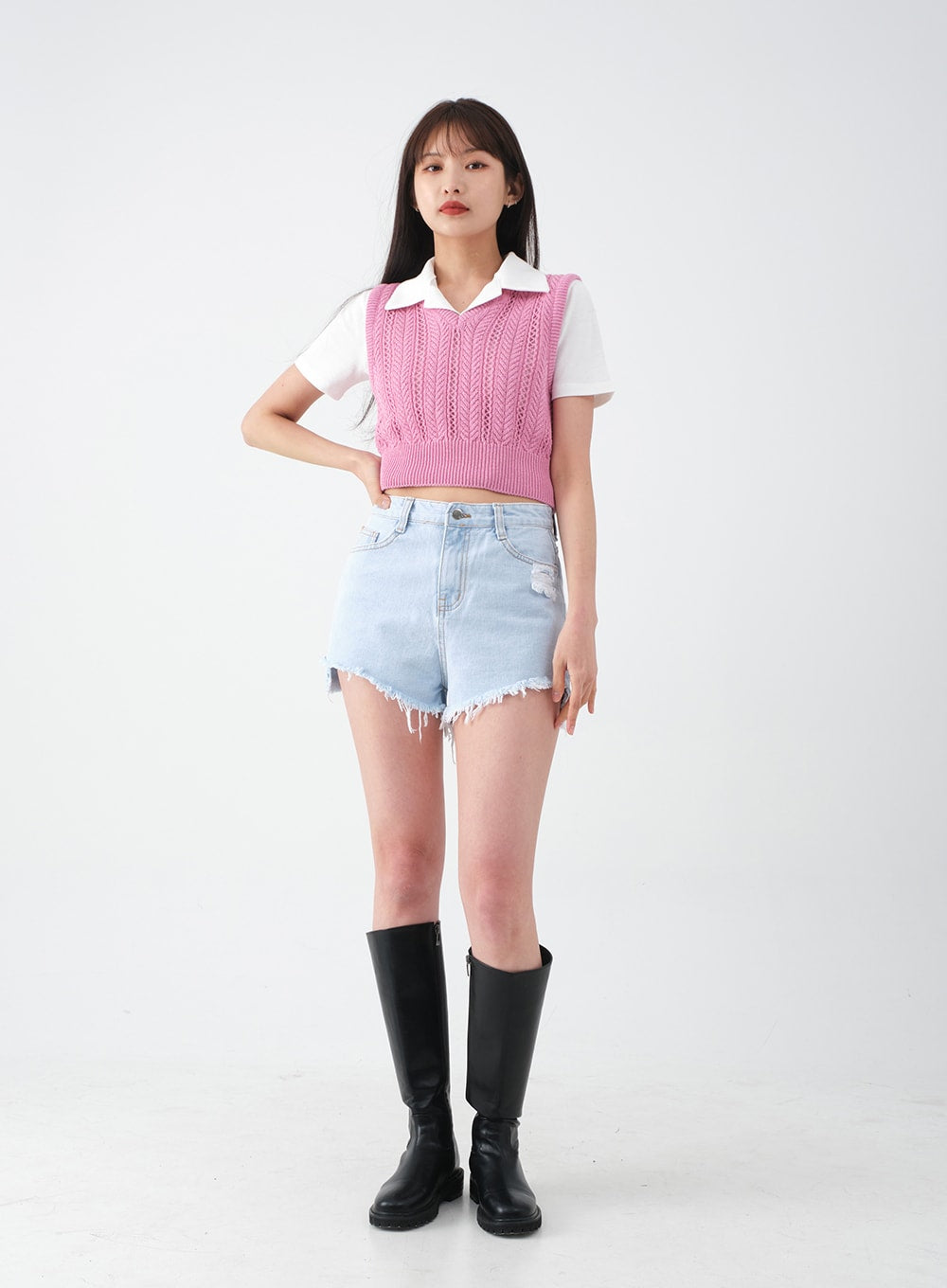 Distressed Raw Hem Denim Shorts CA27