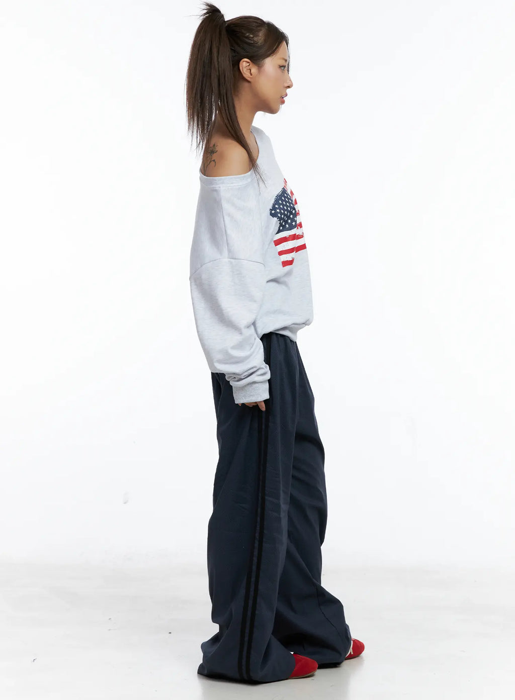 American Flag Off-Shoulder Sweatshirt CS504