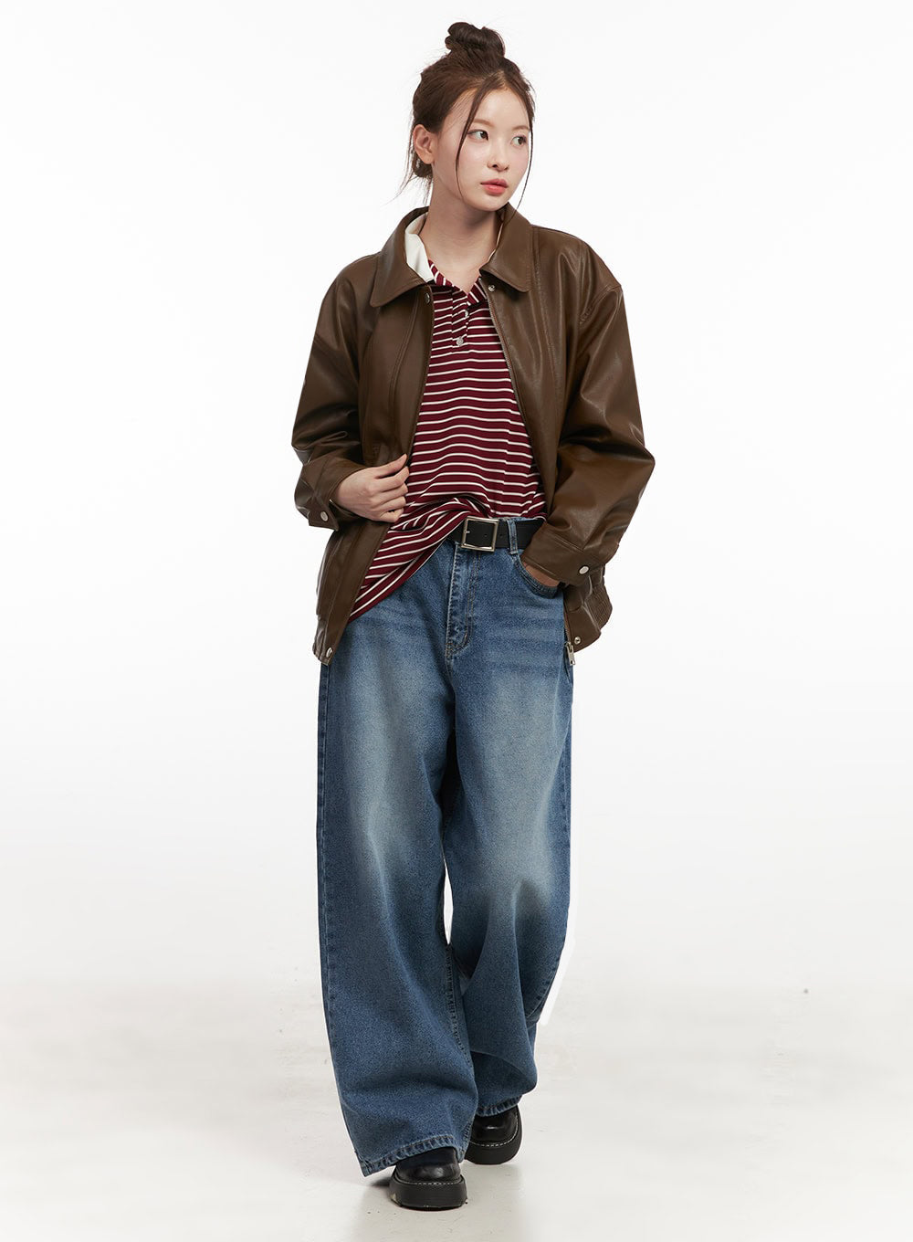 Alyssa Washed Wide-Fit Jeans IJ527