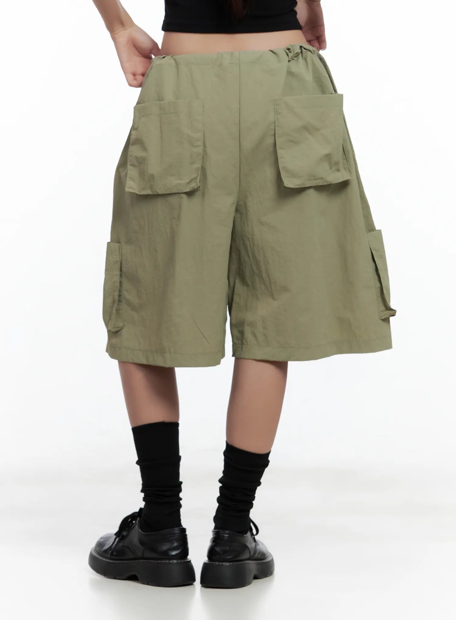 Nylon Cargo Bermuda Shorts CL509