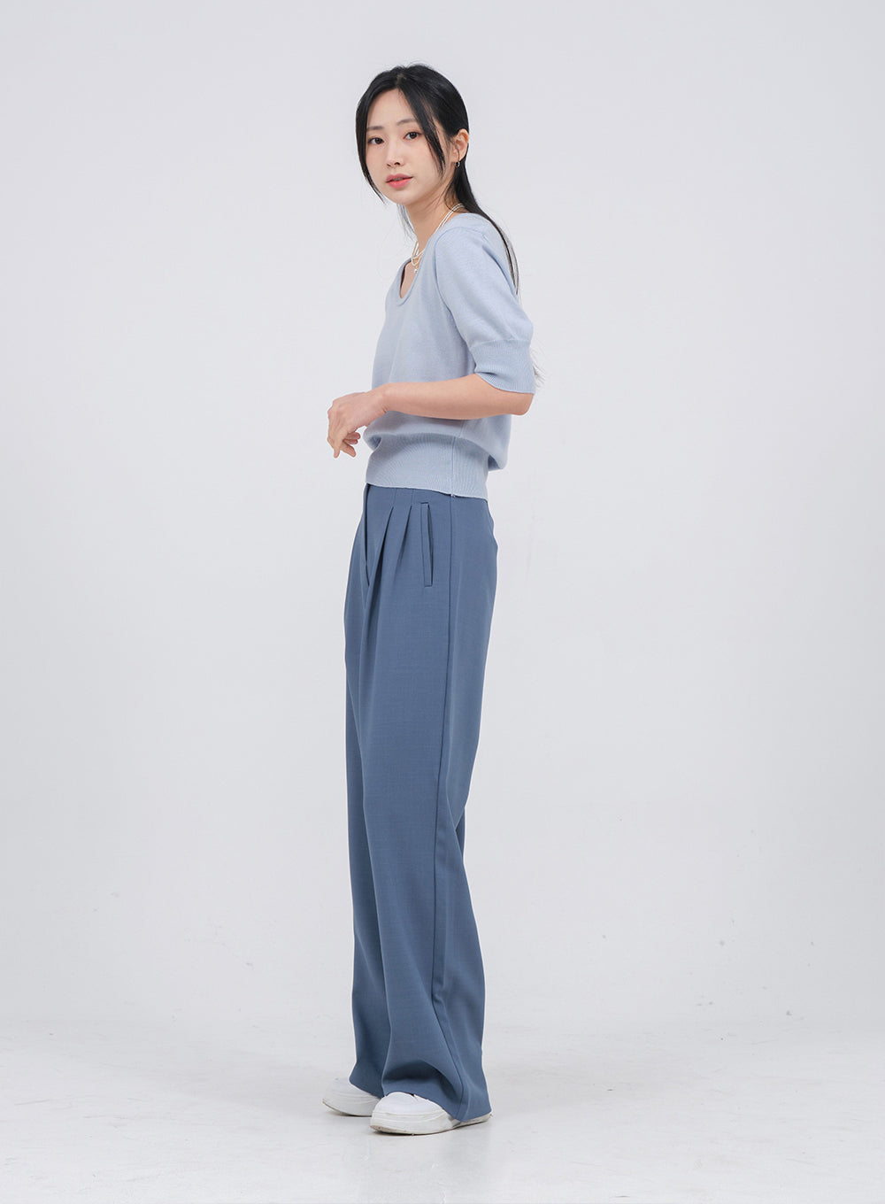 Scoop Neck Knit U1502