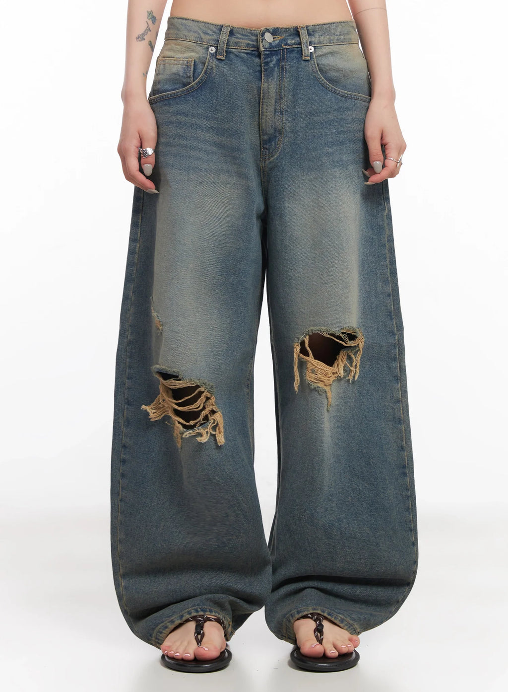 Jeemin Vintage Distressed Wide-Leg Denim Jeans  IC503