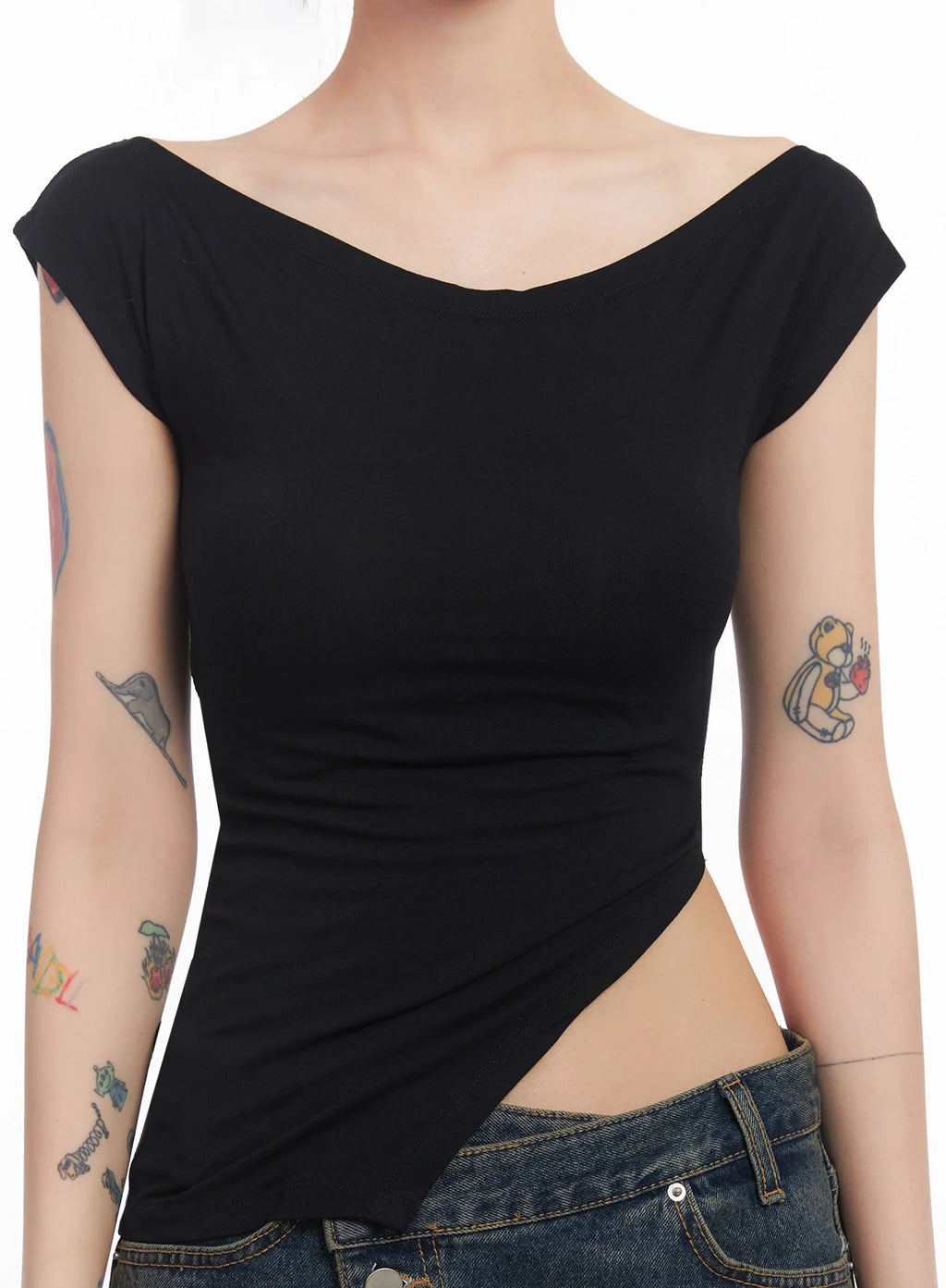 Slit Off-Shoulder Tee IC503