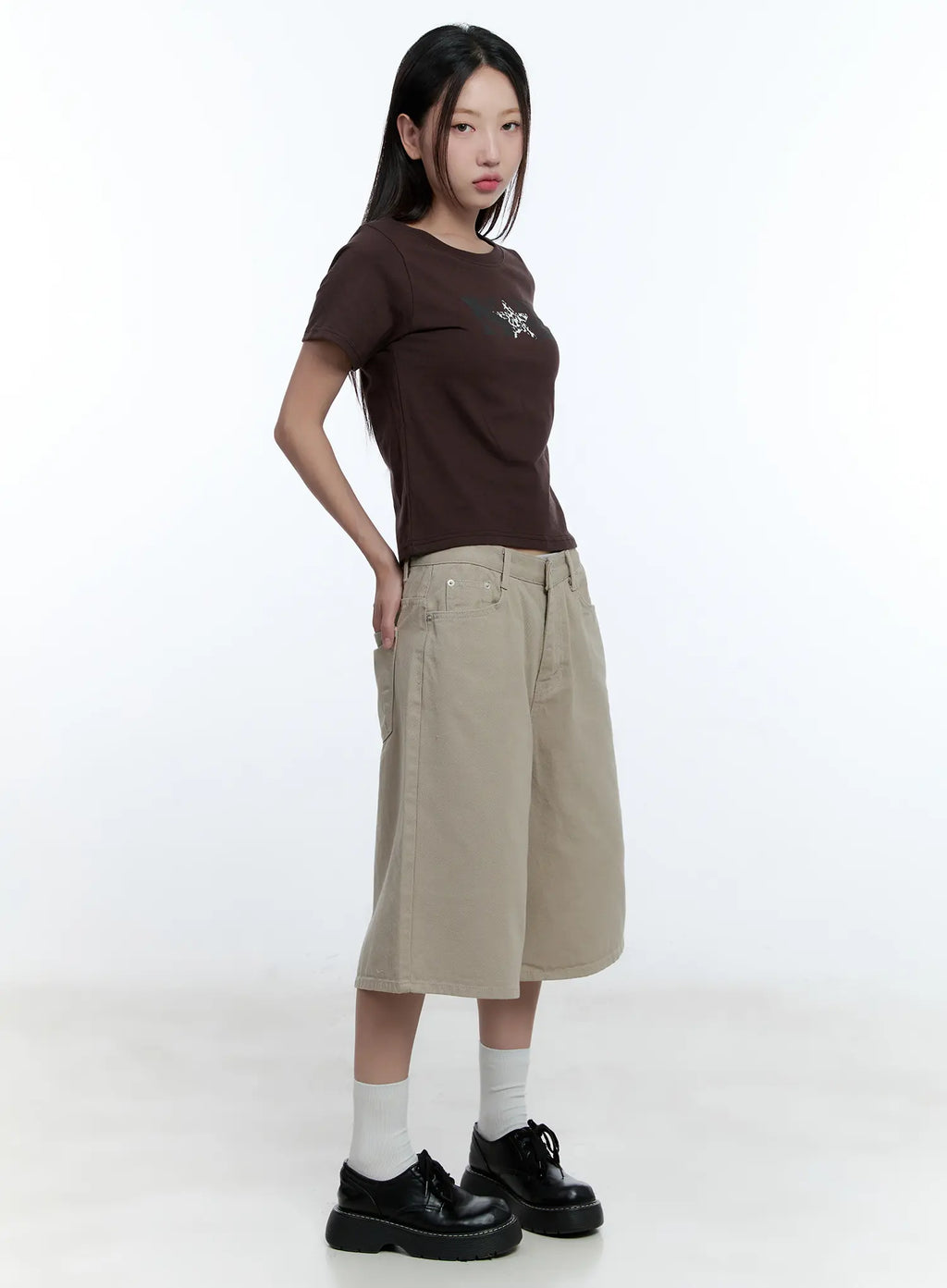 Graphic Crop Tee CU526