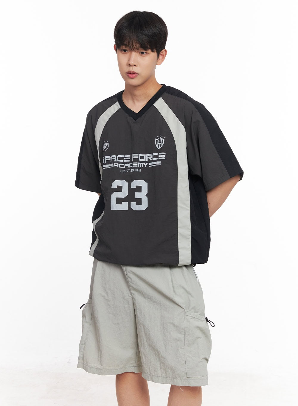 Men's Nylon V-Neck Graphic Jersey IY522