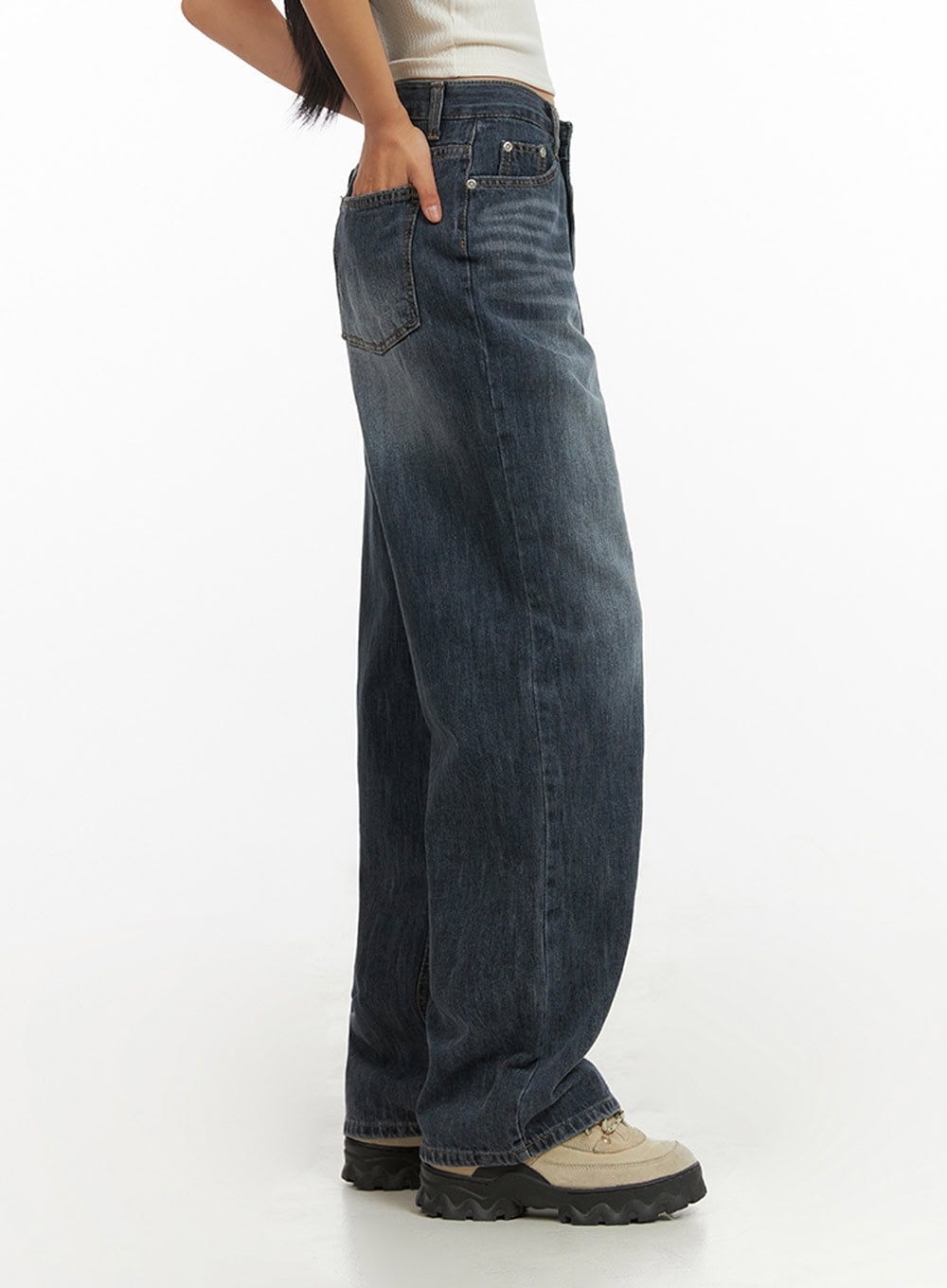 Wide Fit Straight Jeans IY422