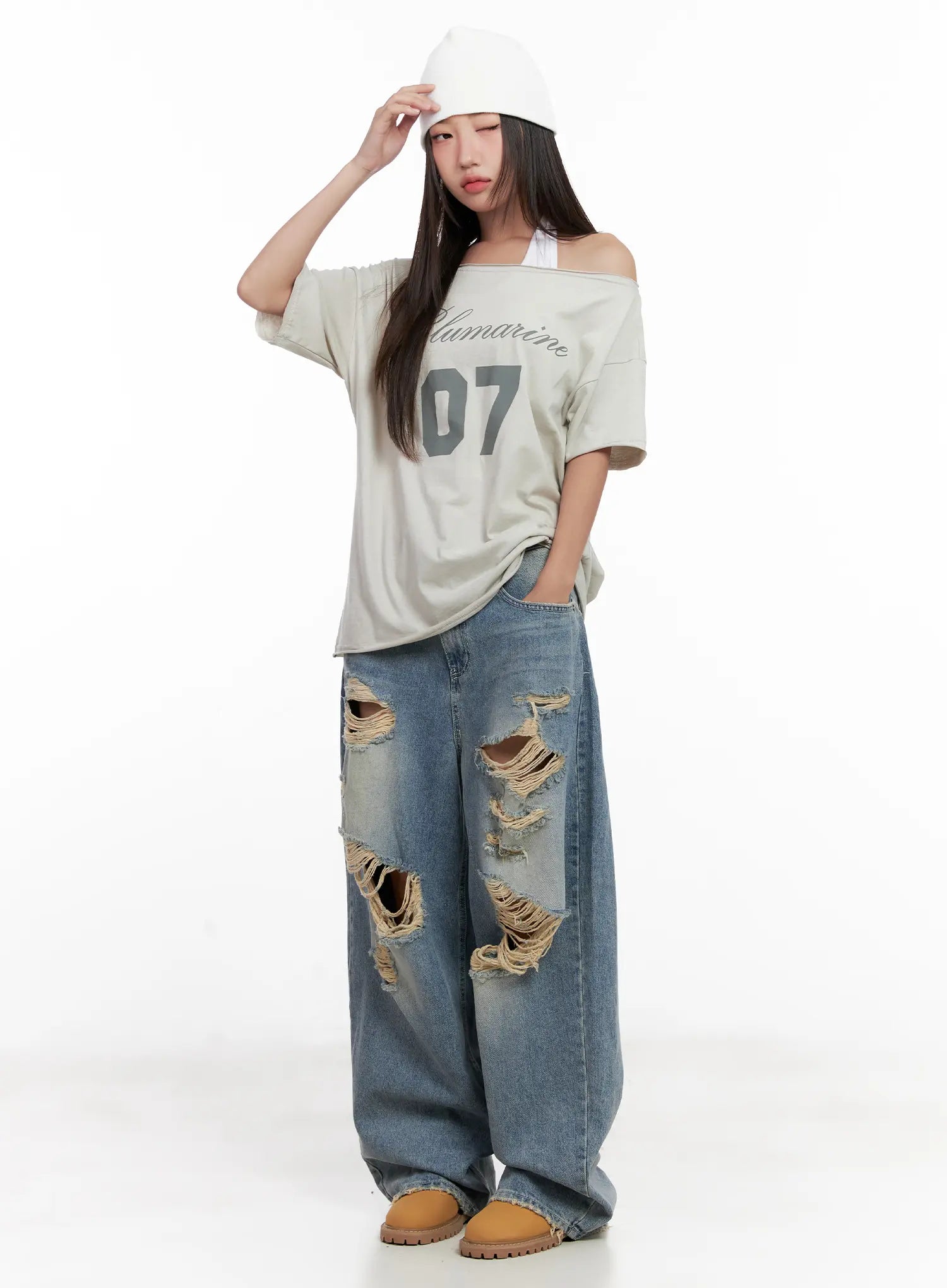 Casual Off-Shoulder Graphic Tee CL518