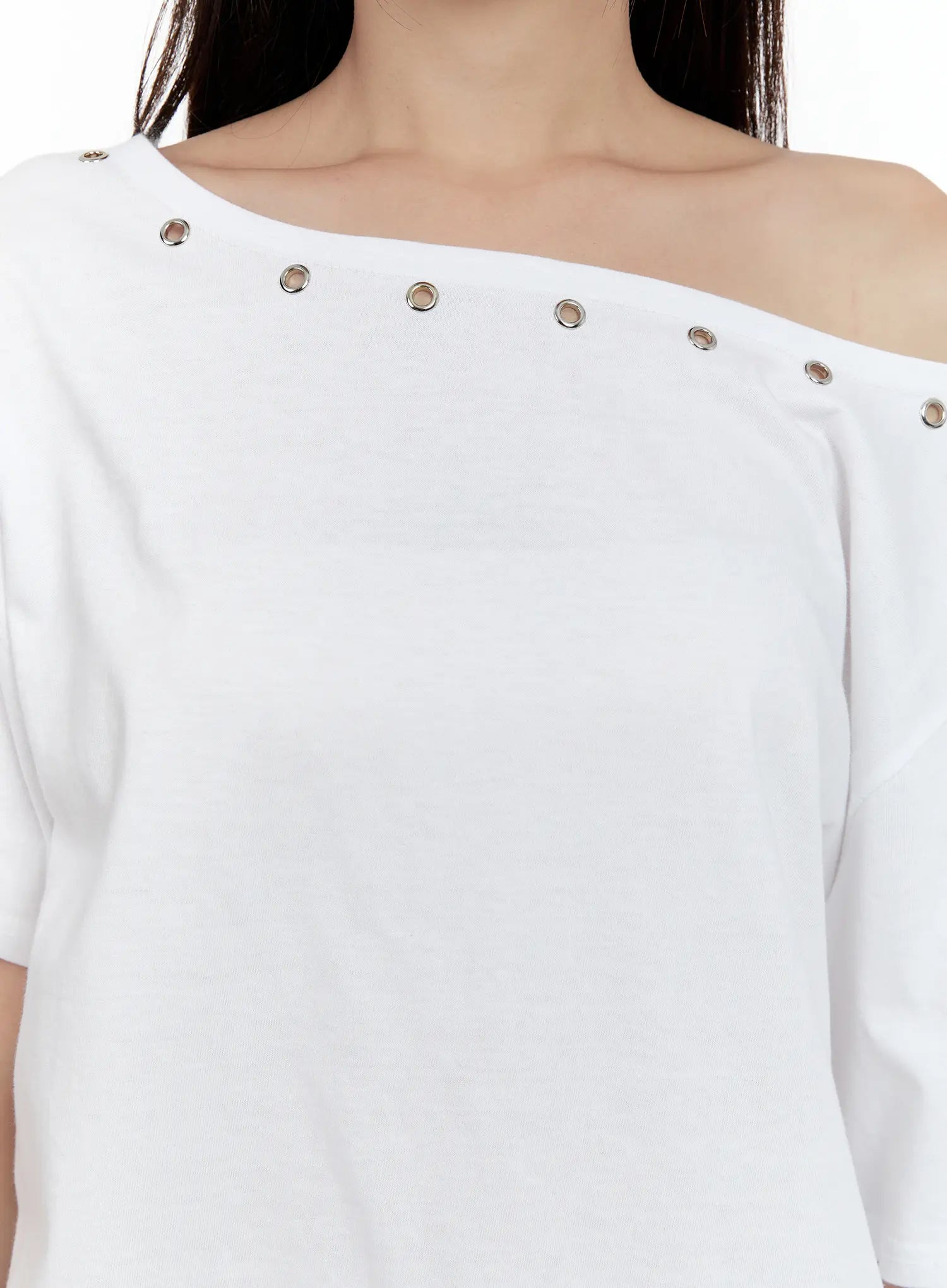 Off-Shoulder Eyelet Tee CL531