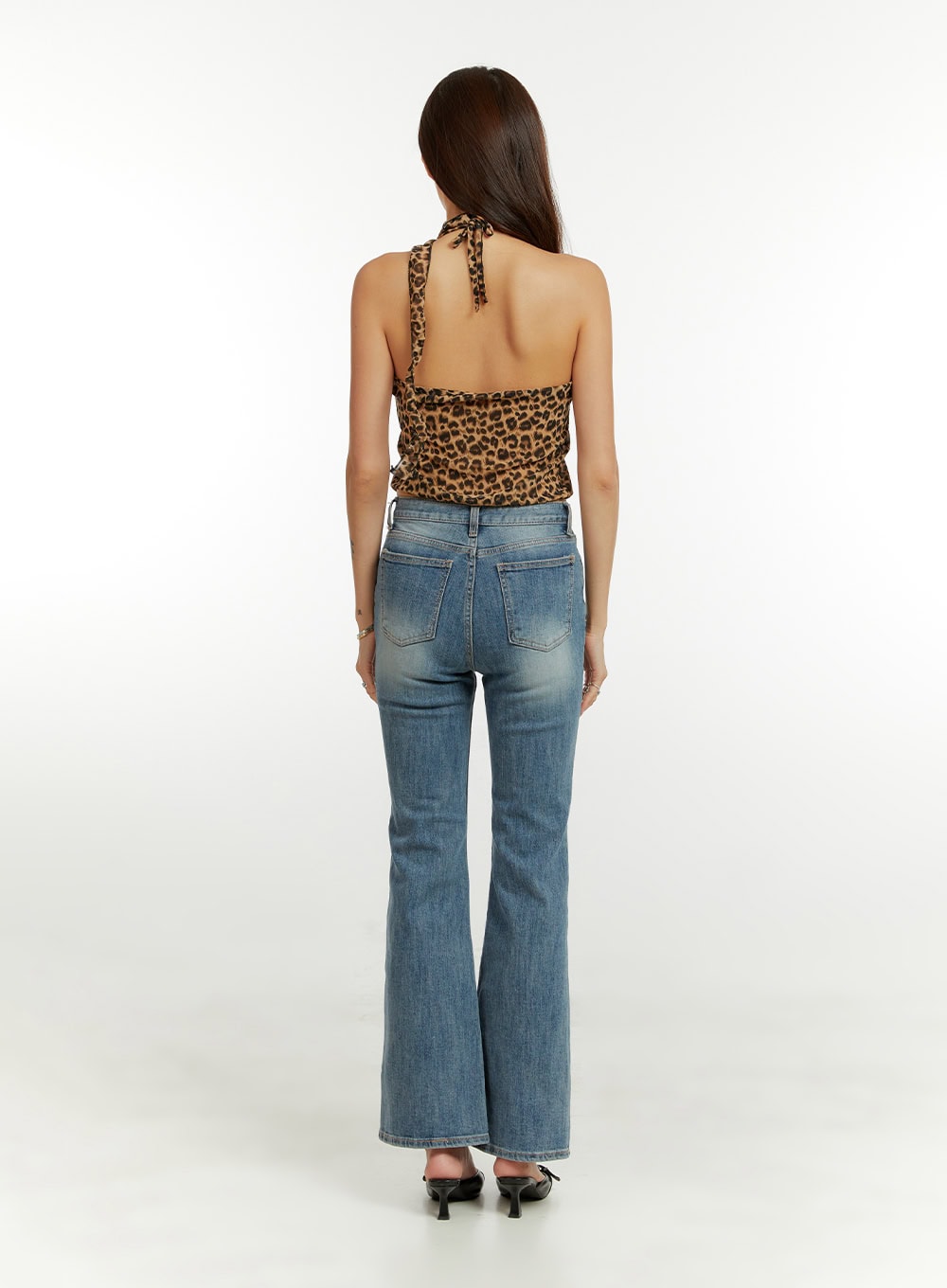 Stitch Detail Bootcut Jeans CU421