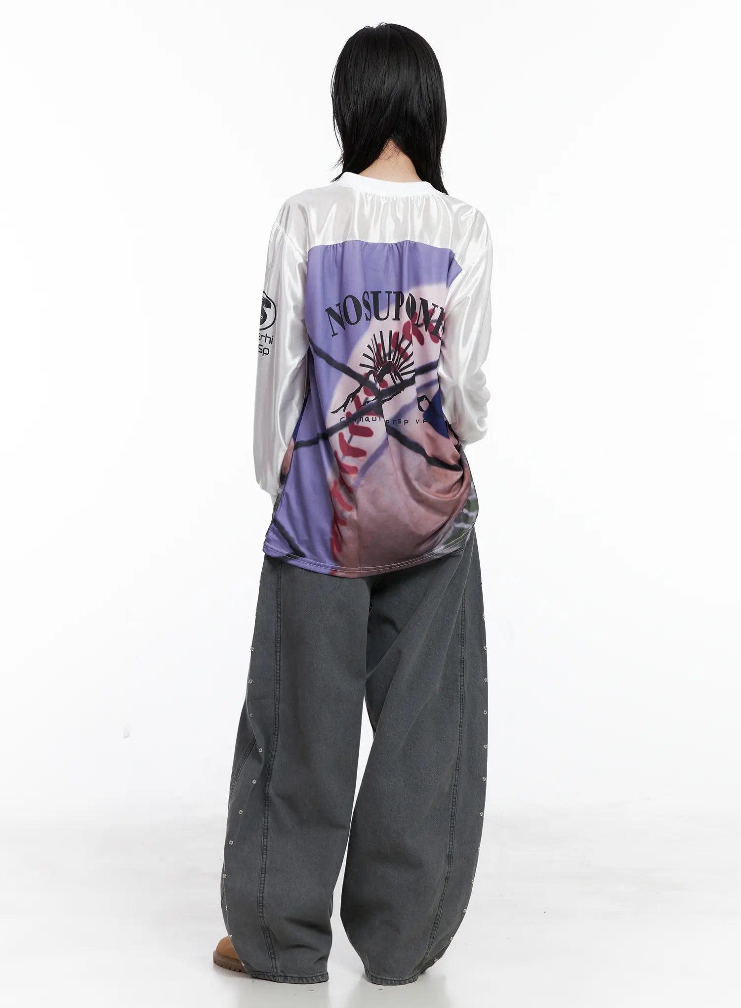 86 Oversized Graphic Long Sleeve CS526