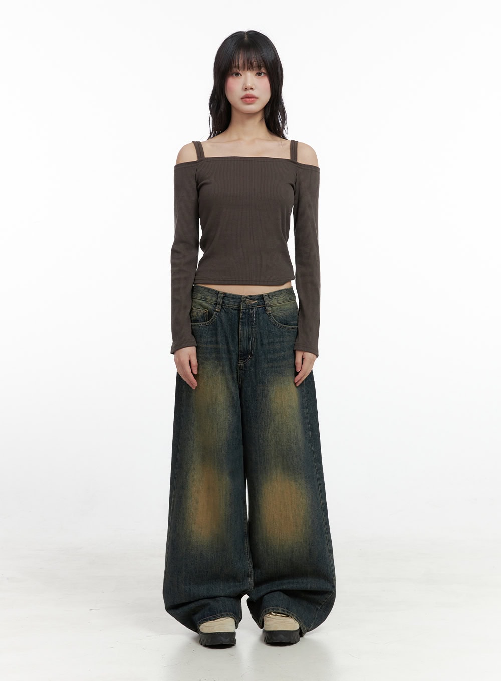 Strap Off-Shoulder Crop Top IO430