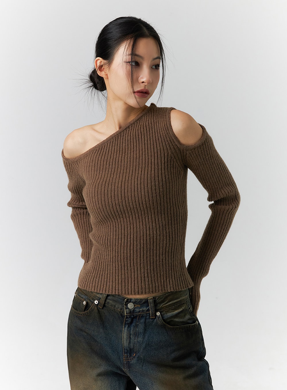 Slim Fit Ribbed Sweater ID306
