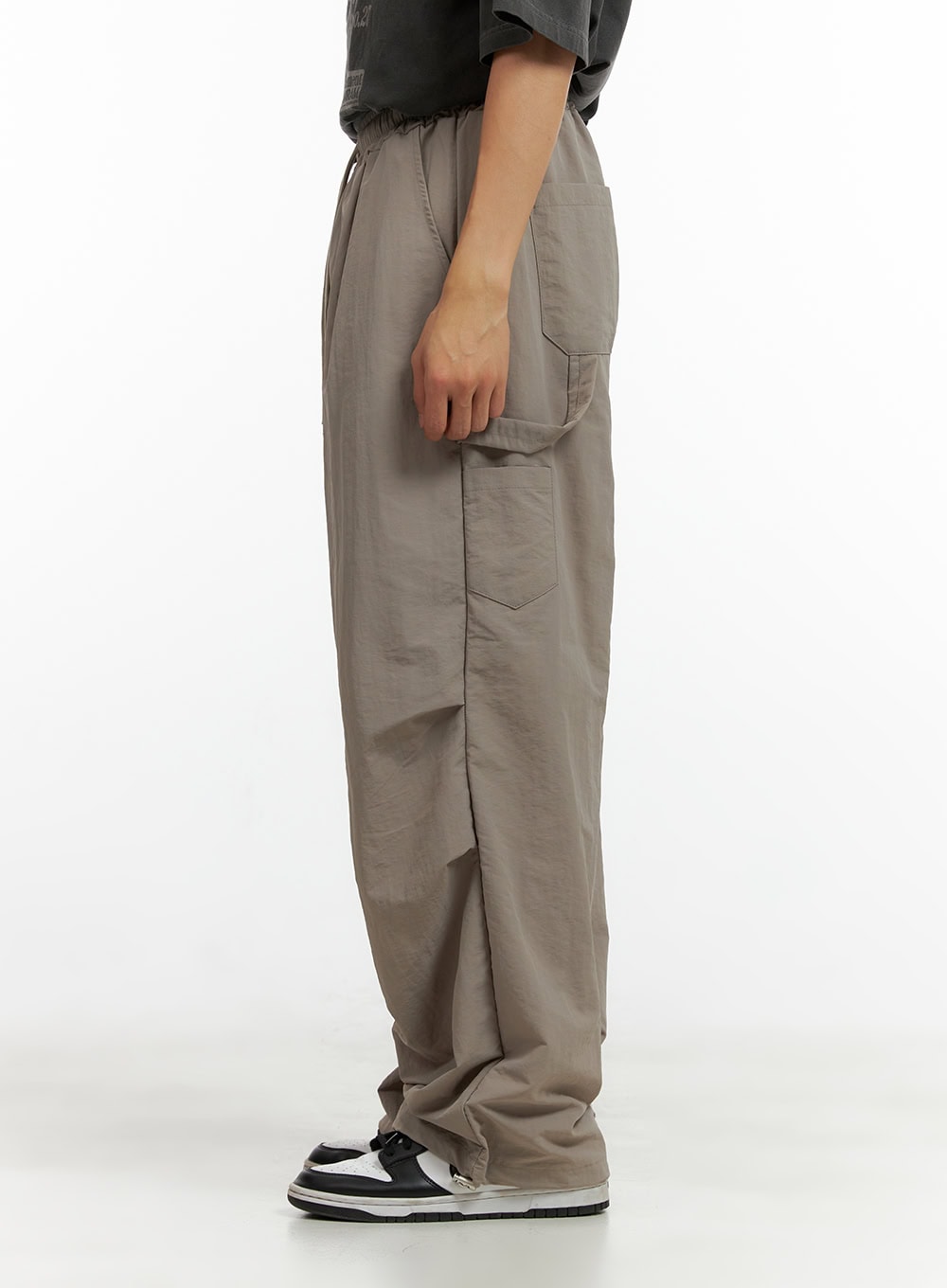 Men's Pintuck Nylon Wide Fit Pants CL429