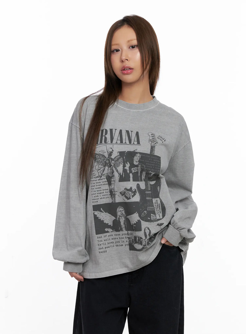 Oversized Graphic Long Sleeve Tee CS524