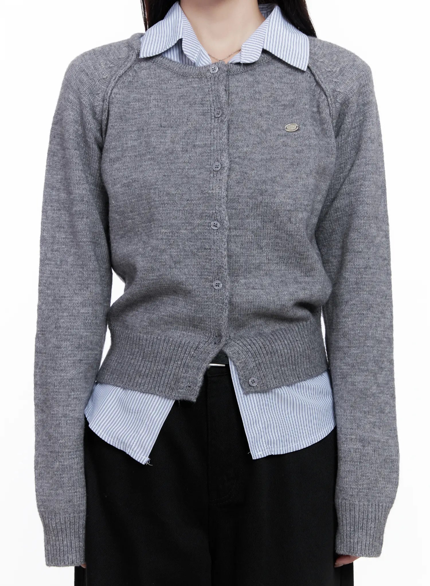 Button-Up Crewneck Cardigan CS523