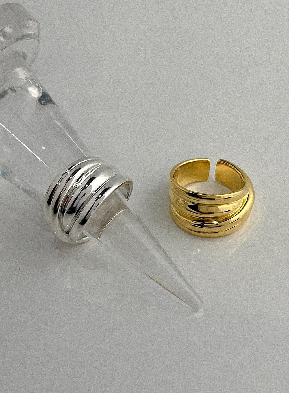 Tesla Wide Form Ring IA524