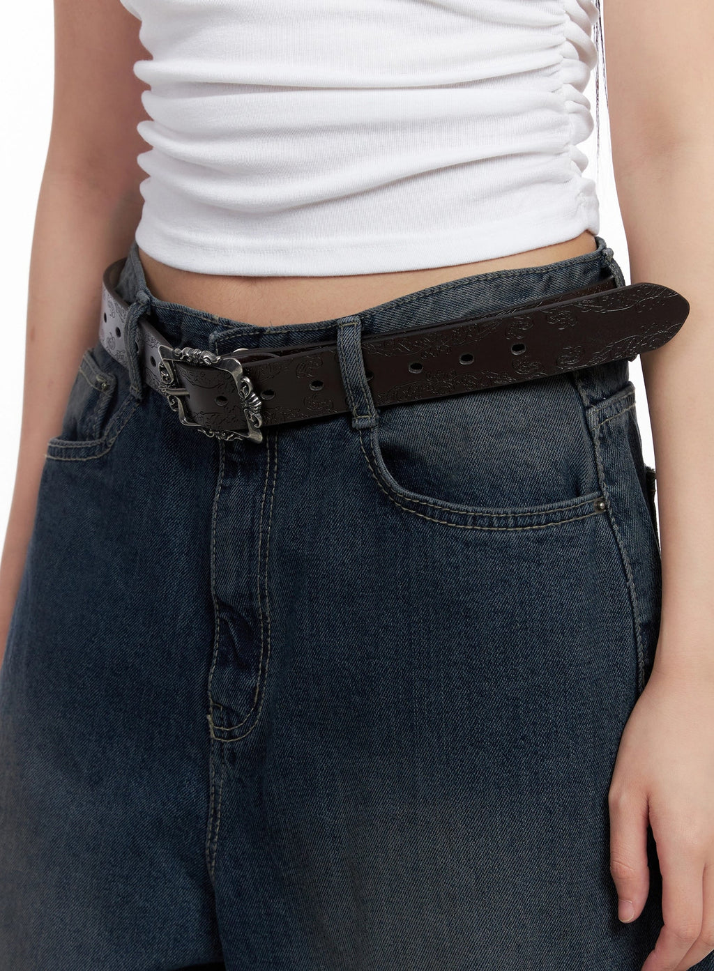 Square Buckle Faux Leather Belt IS525
