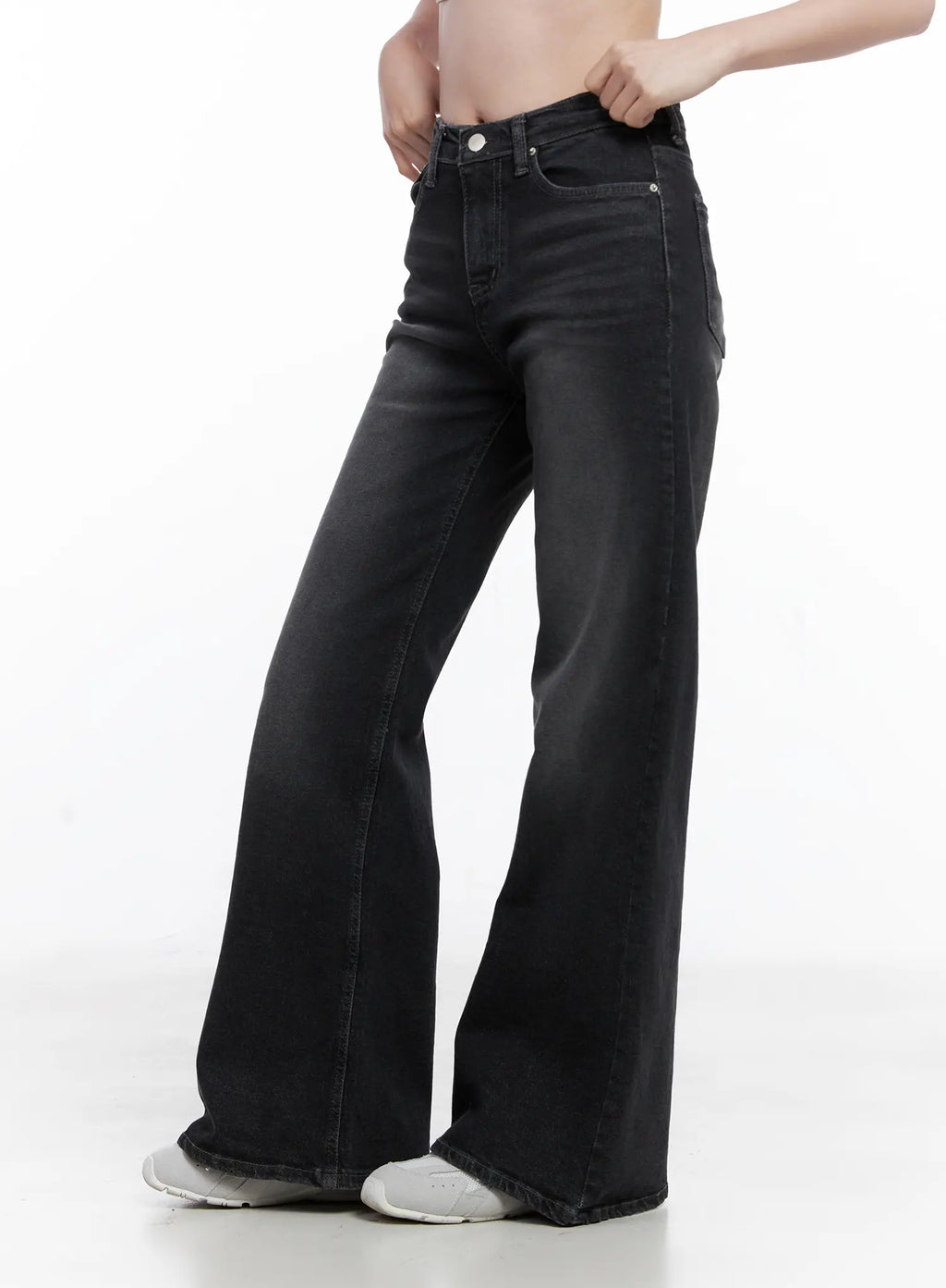 Lulu Flare Washed Jeans CG521