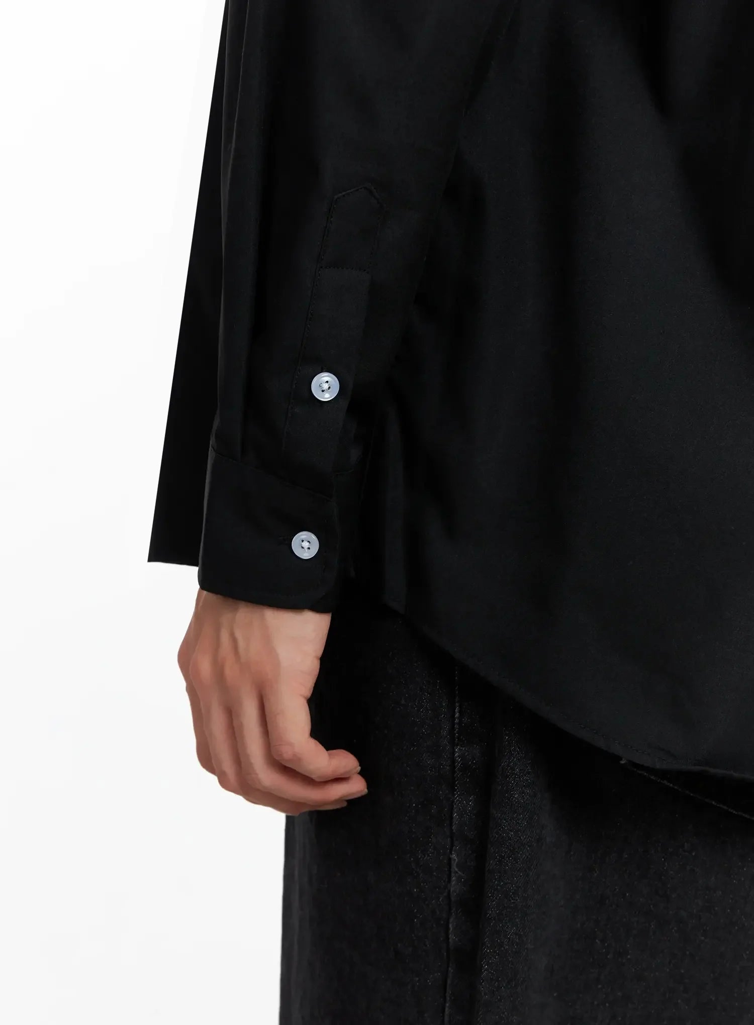 Men's Classic Button-Up Shirt IO517