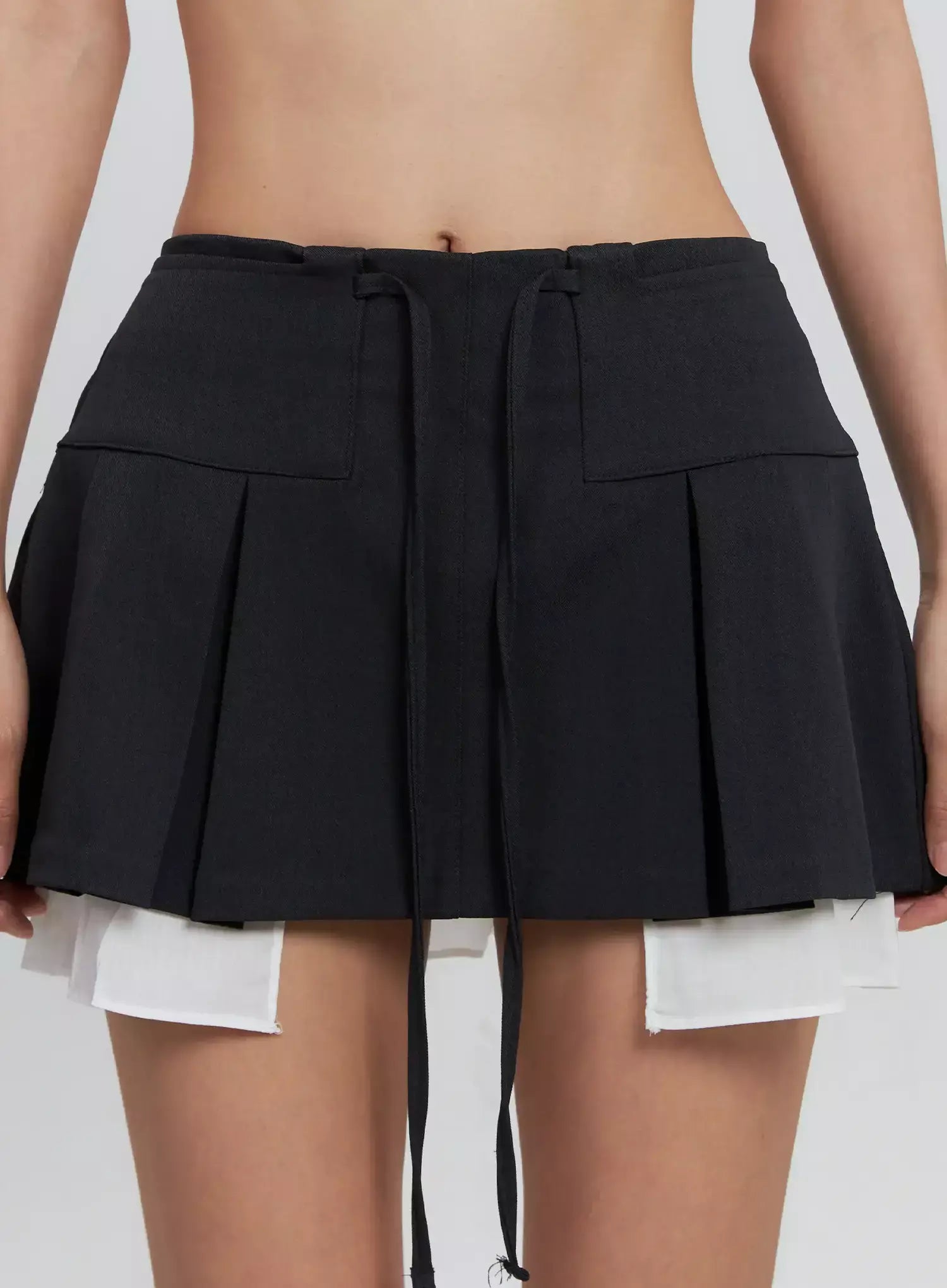 Layered Pleated Mini Skirt IS516
