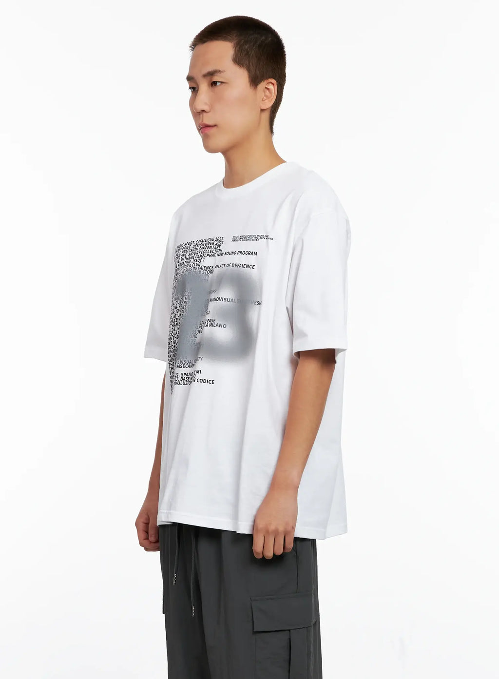 Men's Graphic Spray-Print Tee IG508