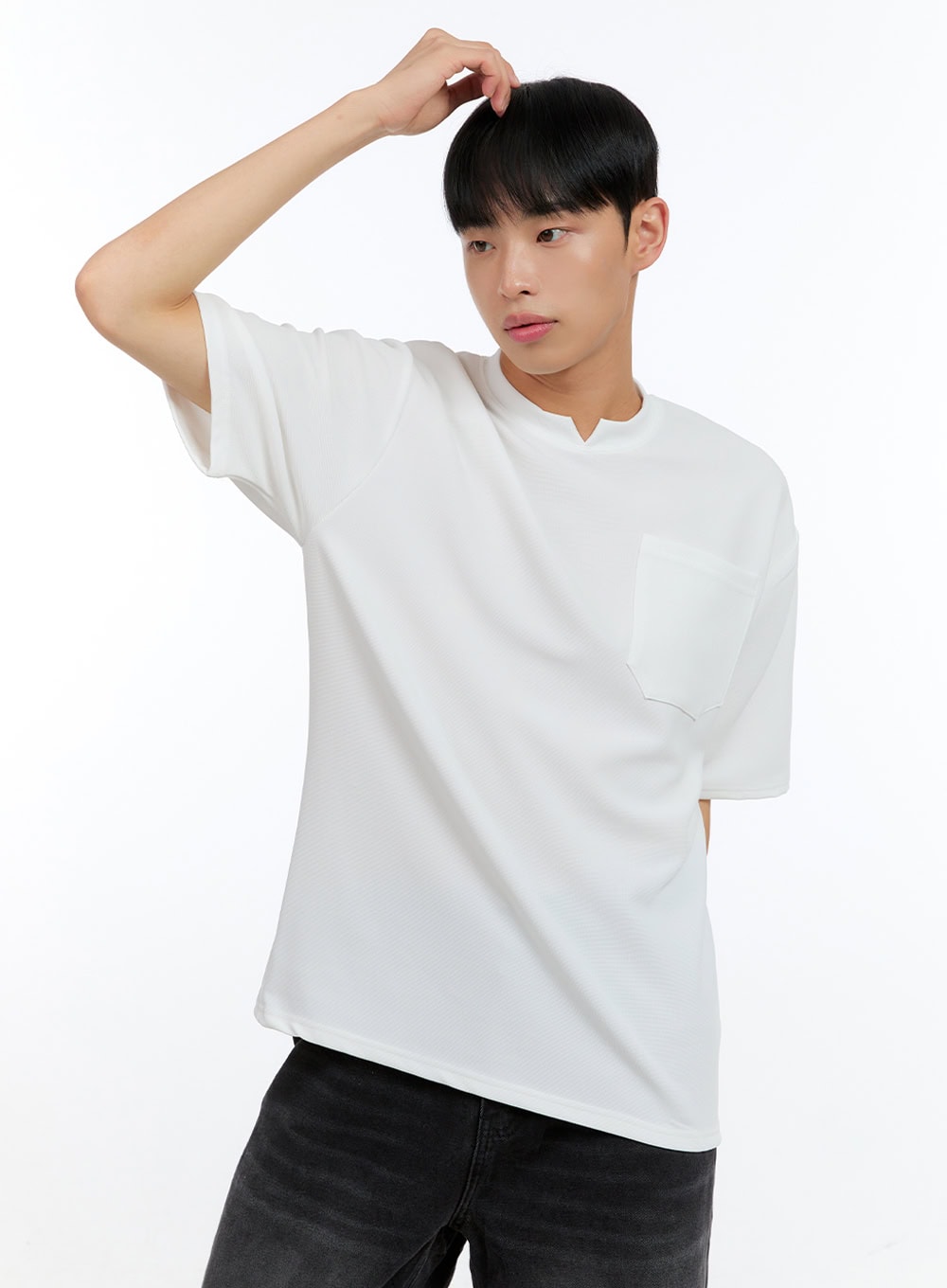 Men's Pocketed Round Neck Short Sleeve Tee IG422