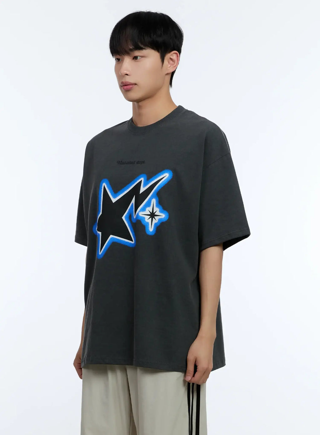 Men's Star Graphic Tee IL515