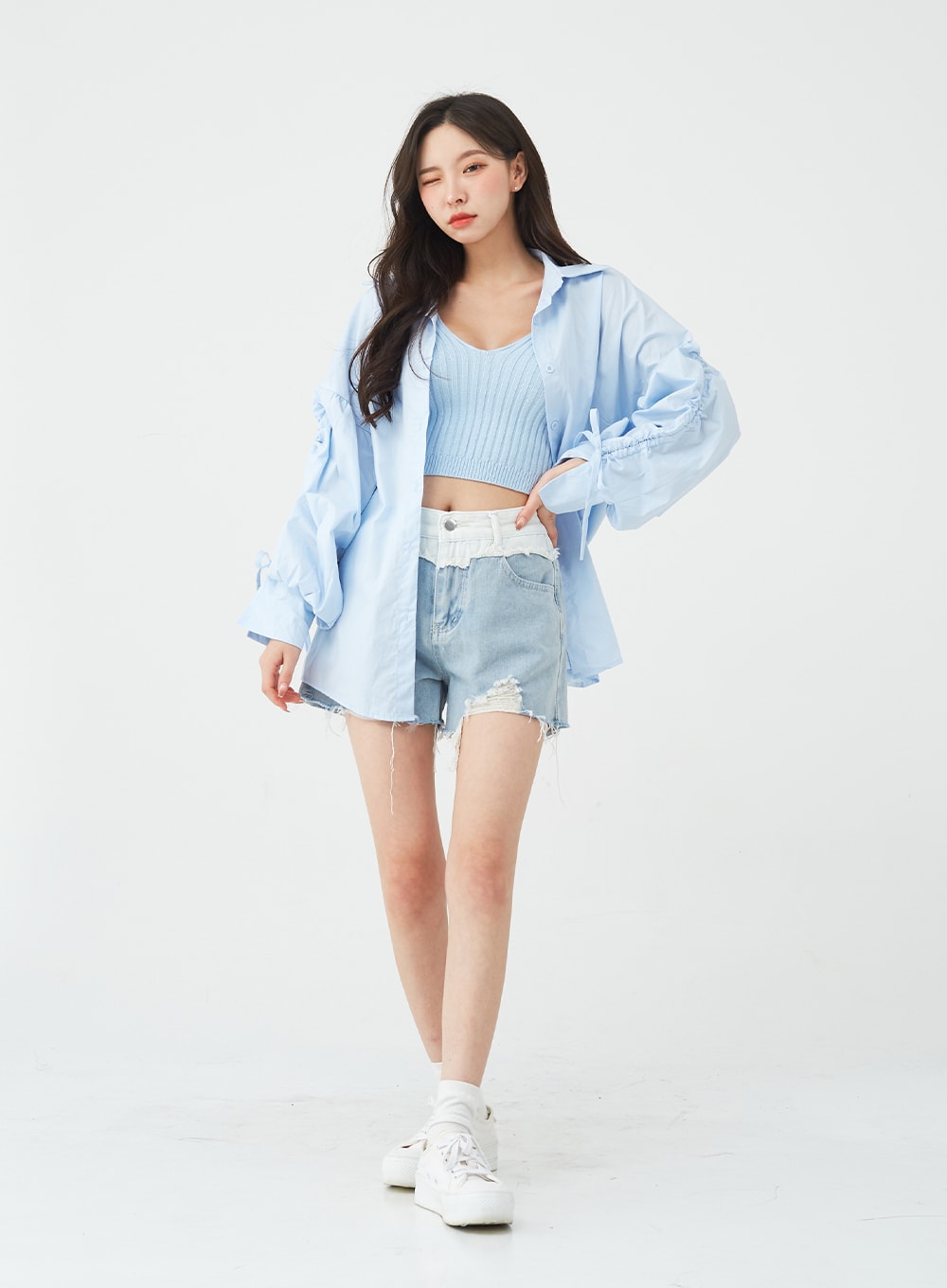 Two-Tone Distressed Denim Shorts BG12