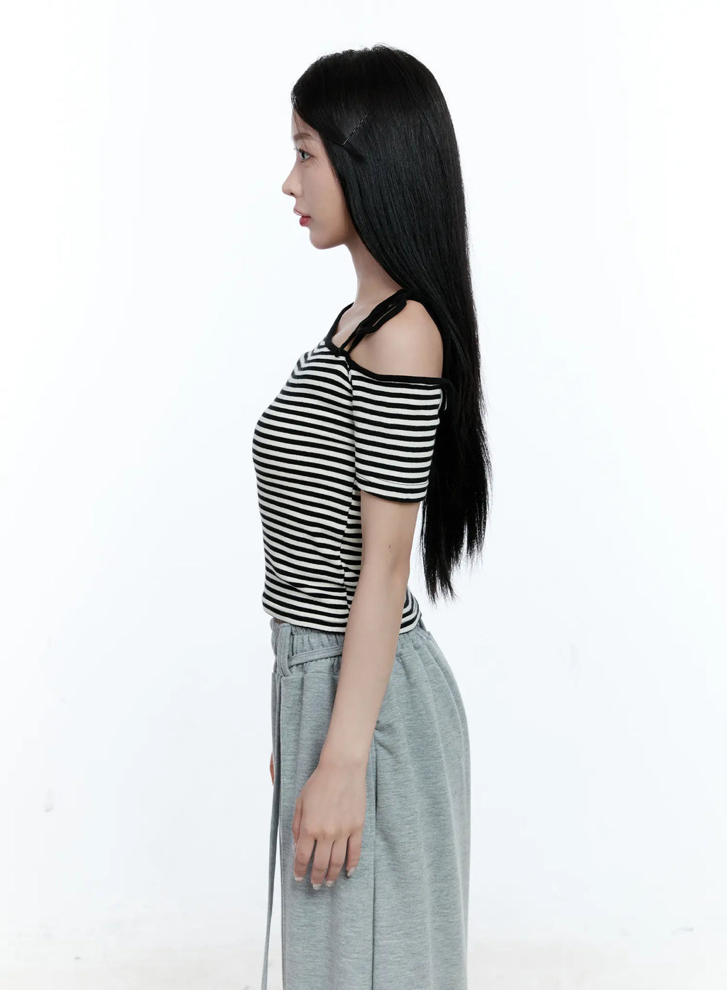 Striped Asymmetric Ribbon Tee CG507