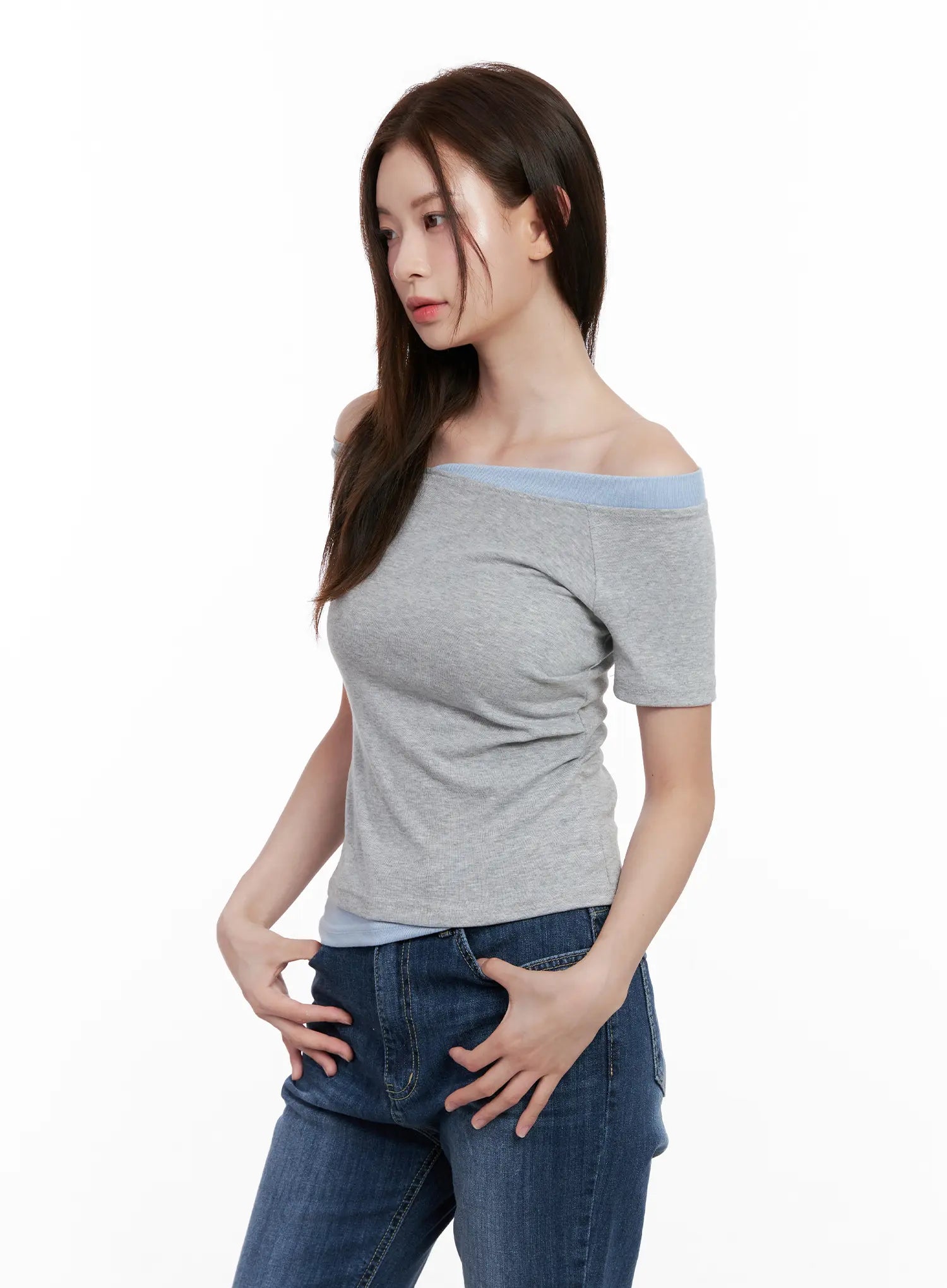 Contrast Off-Shoulder Short-Sleeve Tee CL524