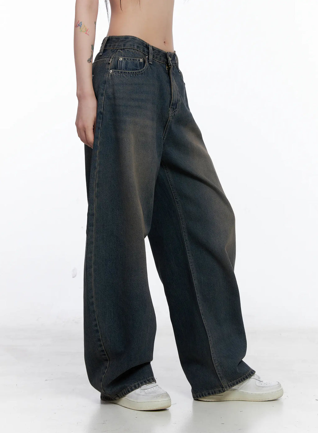 Ocean Faded Balloon Fit Jeans CS510