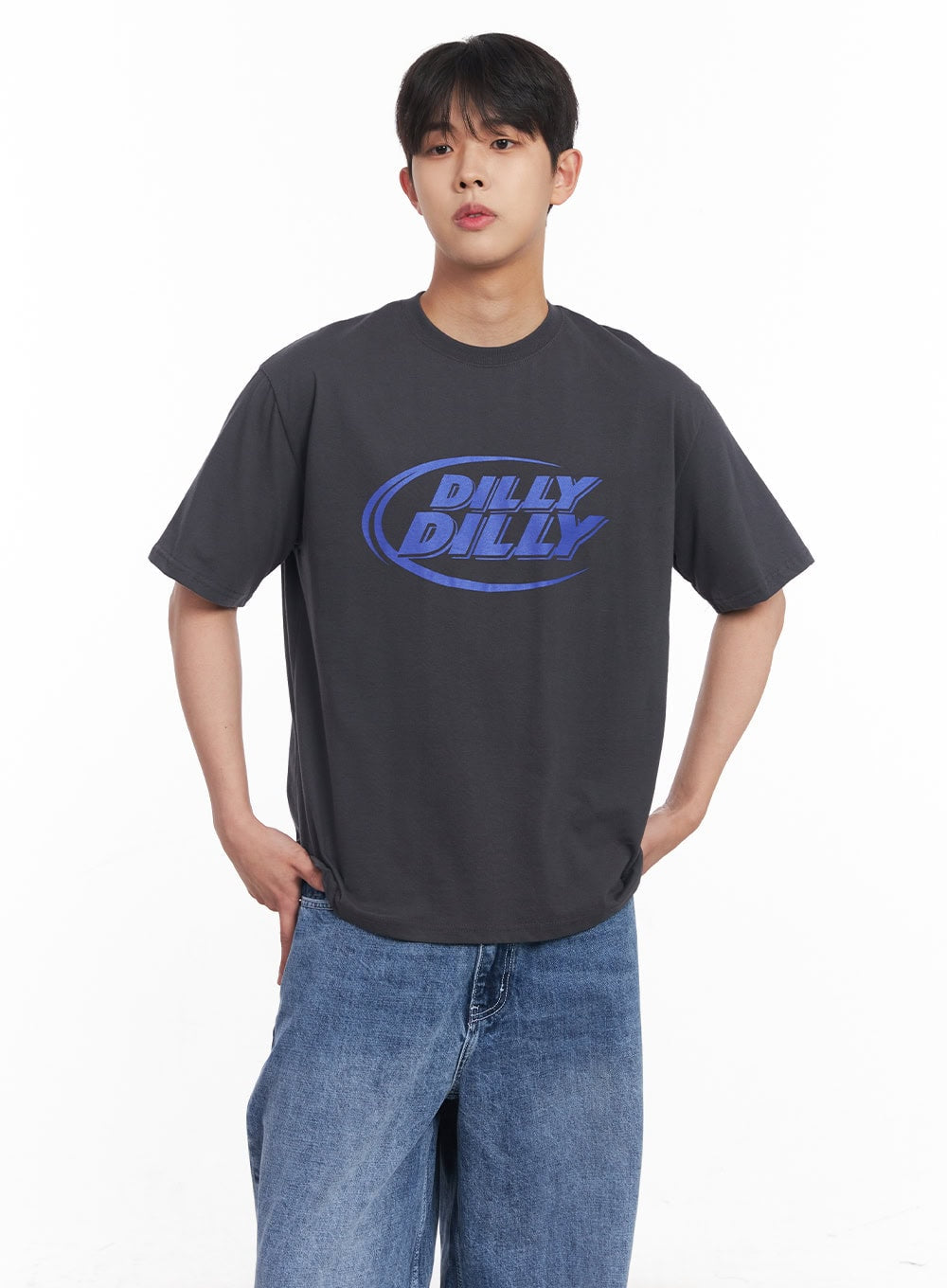 Men's "Dilly" Graphic T-Shirt IY522