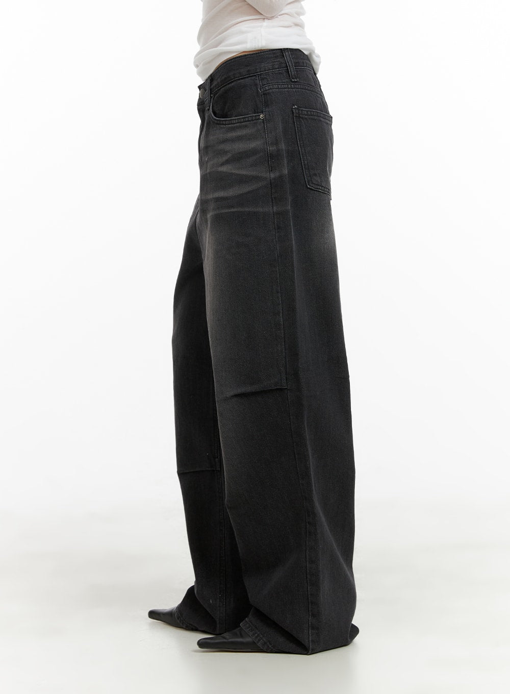 Pintuck Washed Denim Wide Leg Jeans CA419