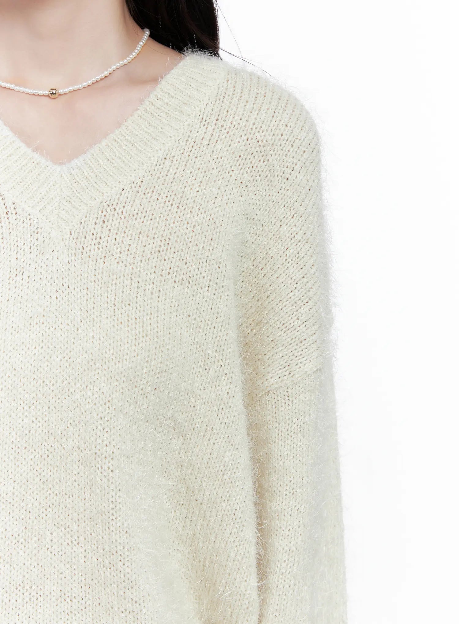 Cozy V-Neck Sweater CS519