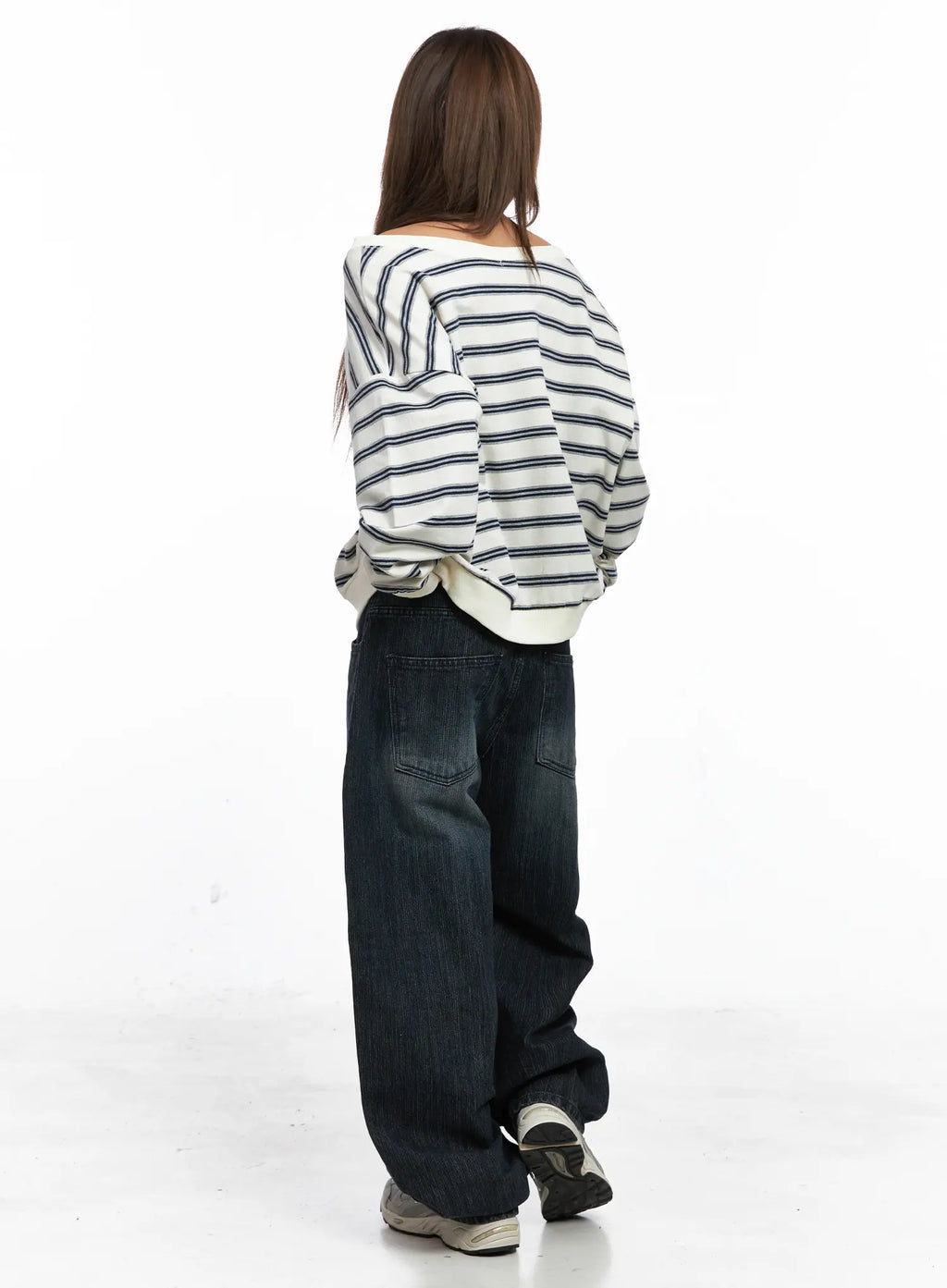 Oversized Striped Off-Shoulder Sweatshirt CO510