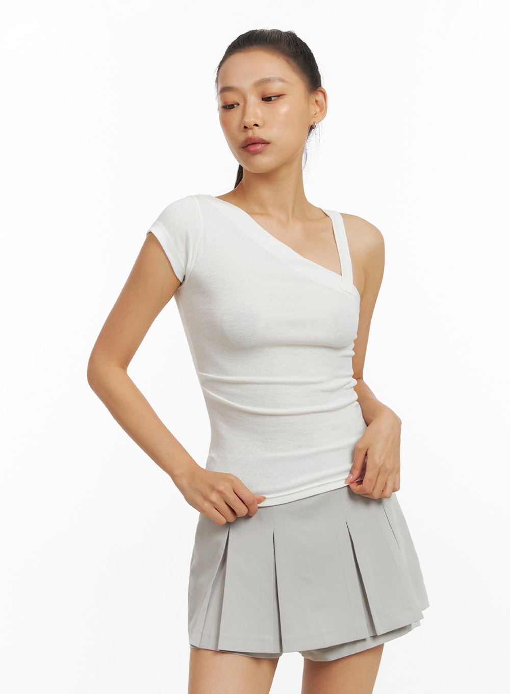 One Shoulder Strap Crop Top IG405